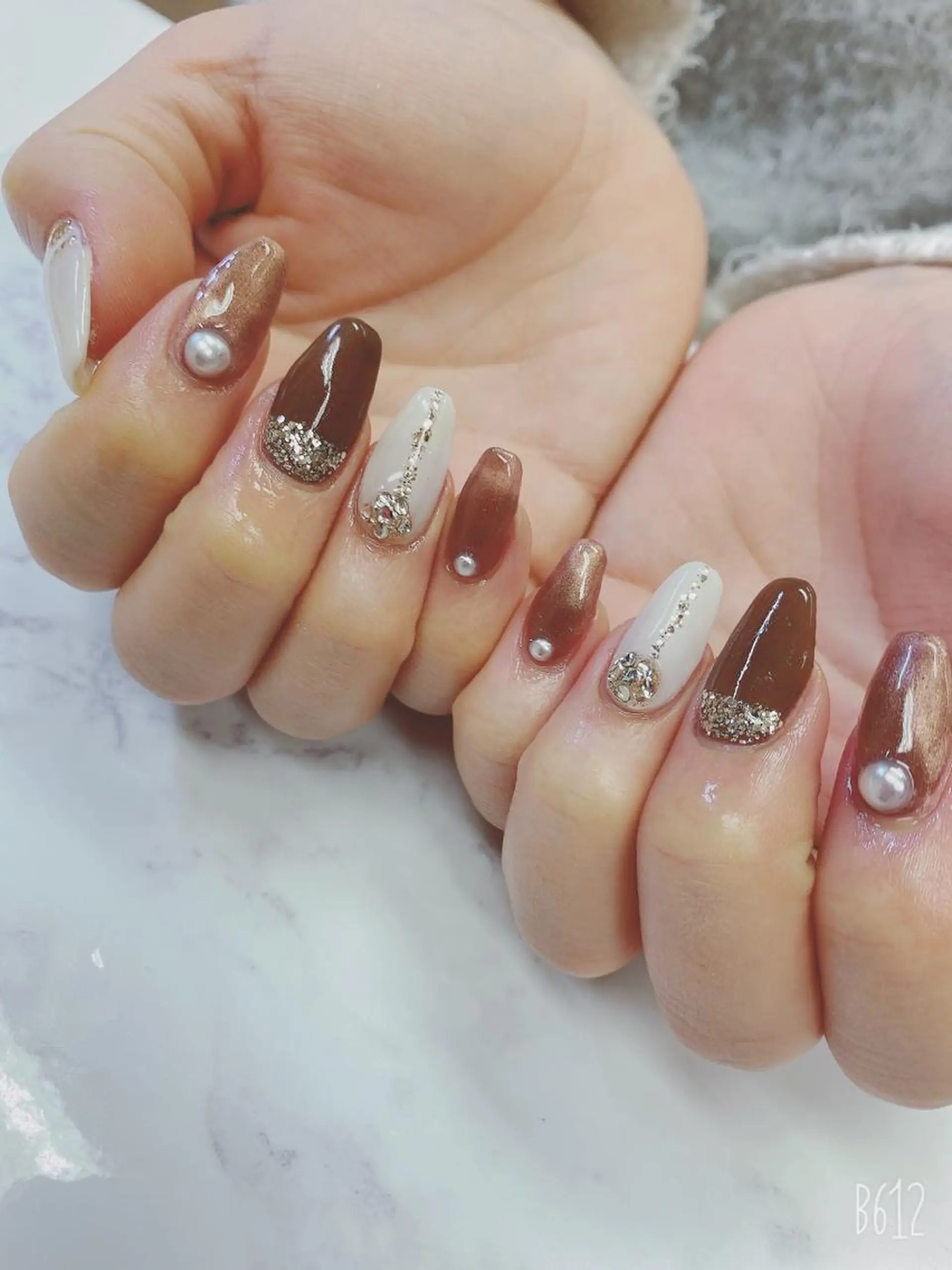 ミディアム ハンドネイル JNA認定講師🌸 RIEのネイルデザイン