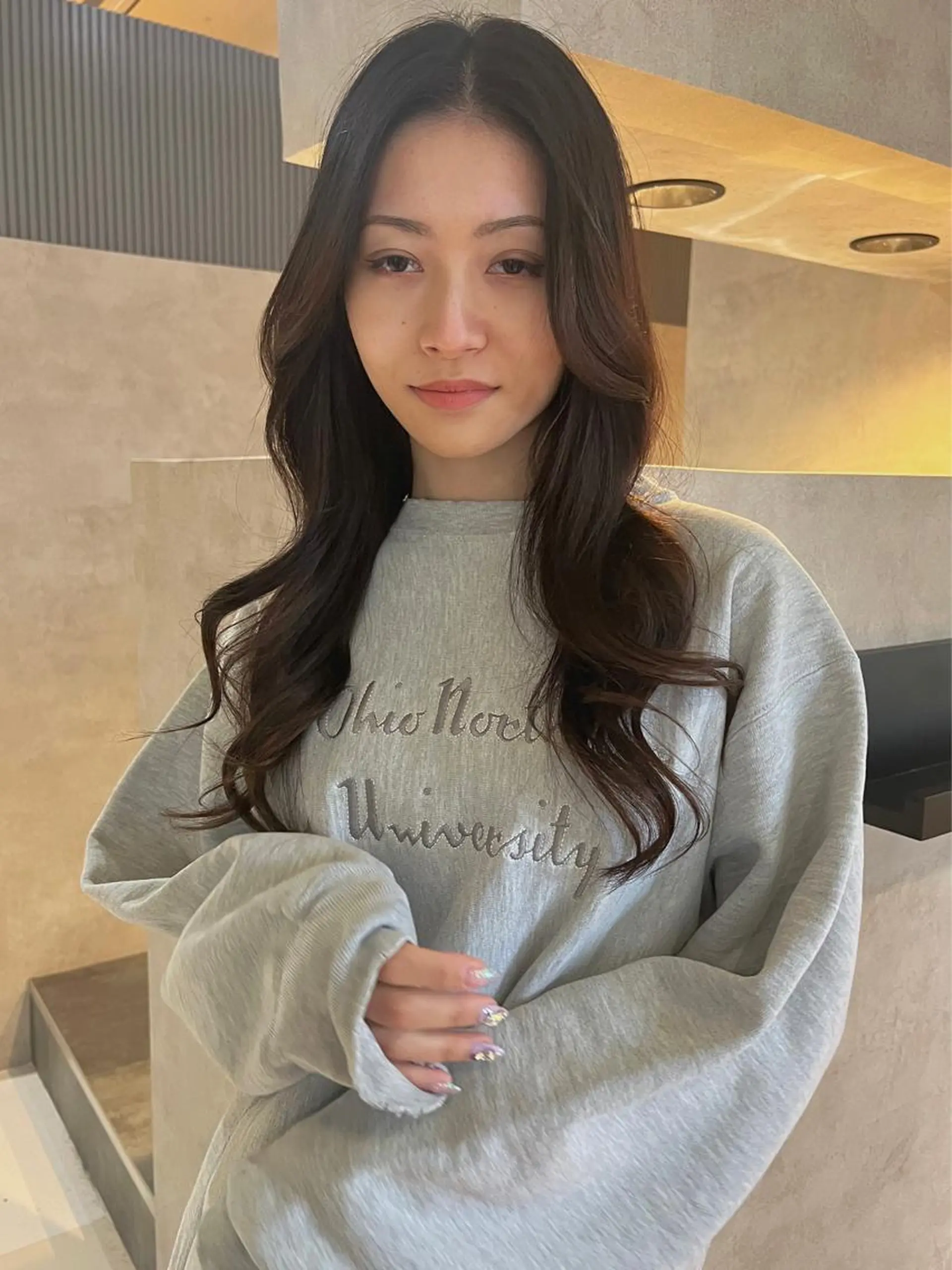 ロング レイヤーカット 菅原リキヤ くびれレイヤーヘアのヘアスタイル