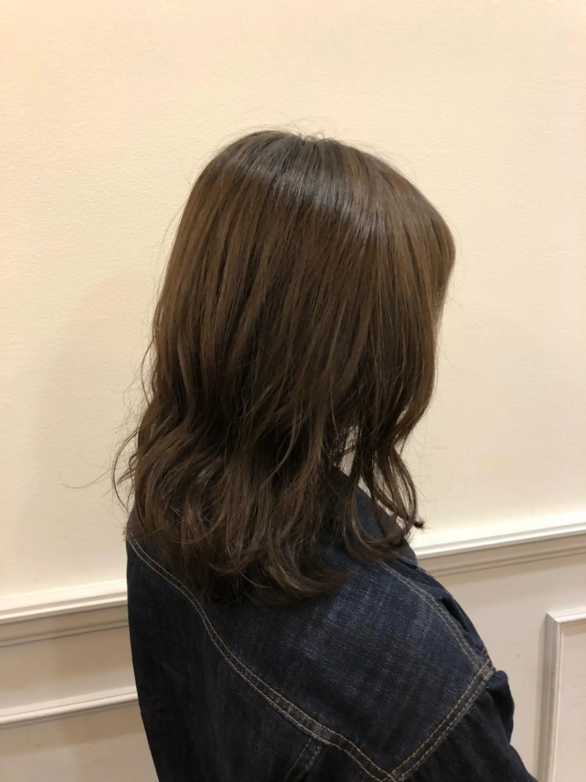 カラー アッシュ アッシュブラウン ブラウンカラー あらい なつみのヘアスタイル