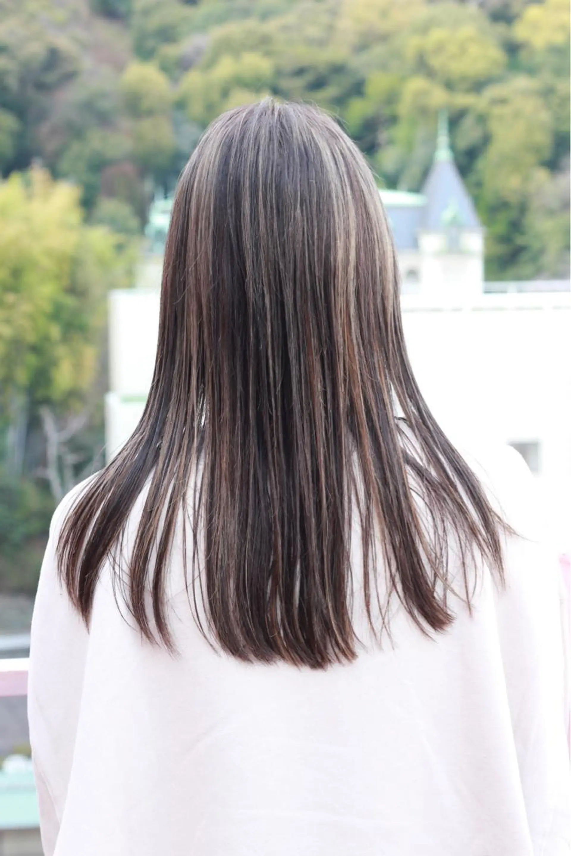 セミロング カラー ハイライトカラー ハイライト カット ヘアカラー トリートメント Viage （ビアージュ）のヘアスタイル