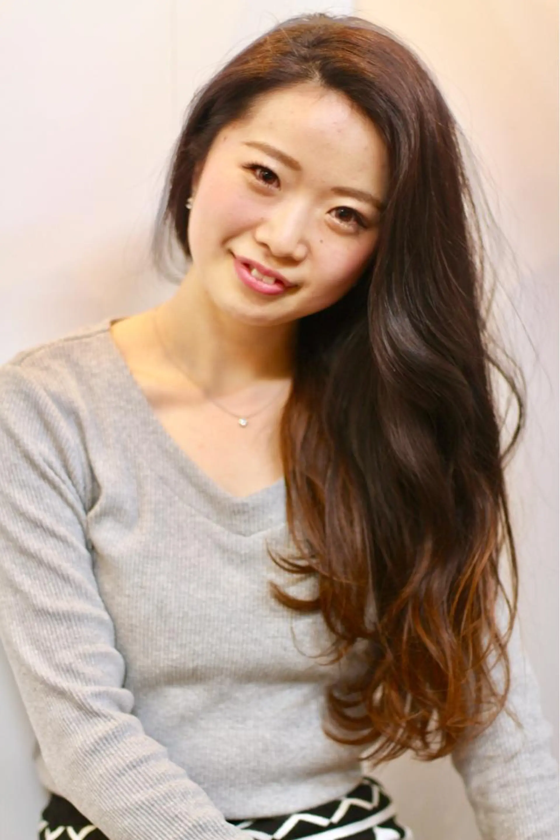 ロング カラー パーマ ブラウンカラー グラデーションカラー toi【トワ】所属・安達 俊亮のヘアスタイル