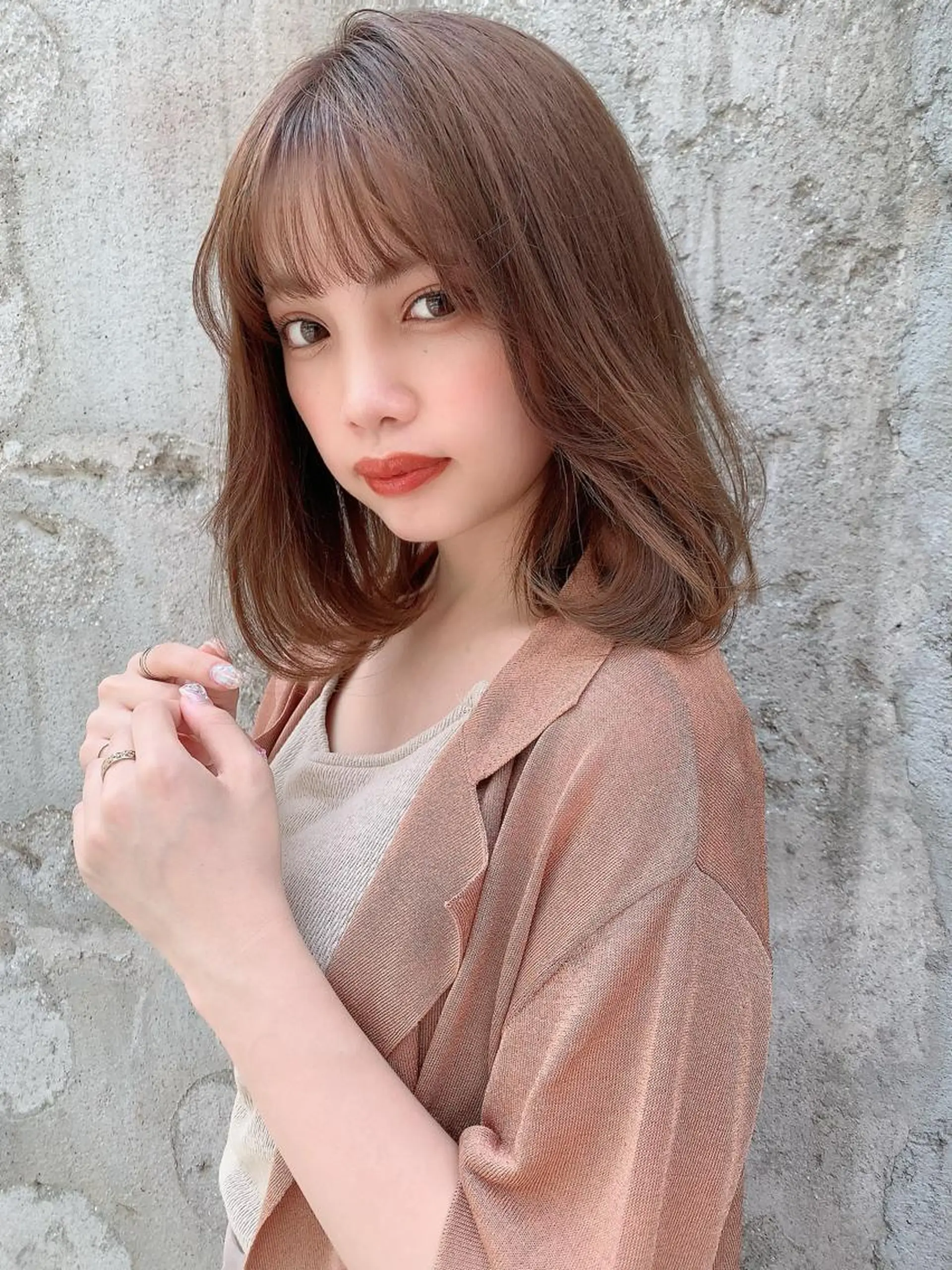 ショート カラー 透明感/オリーブ/ グレージュ/YUKAのヘアスタイル