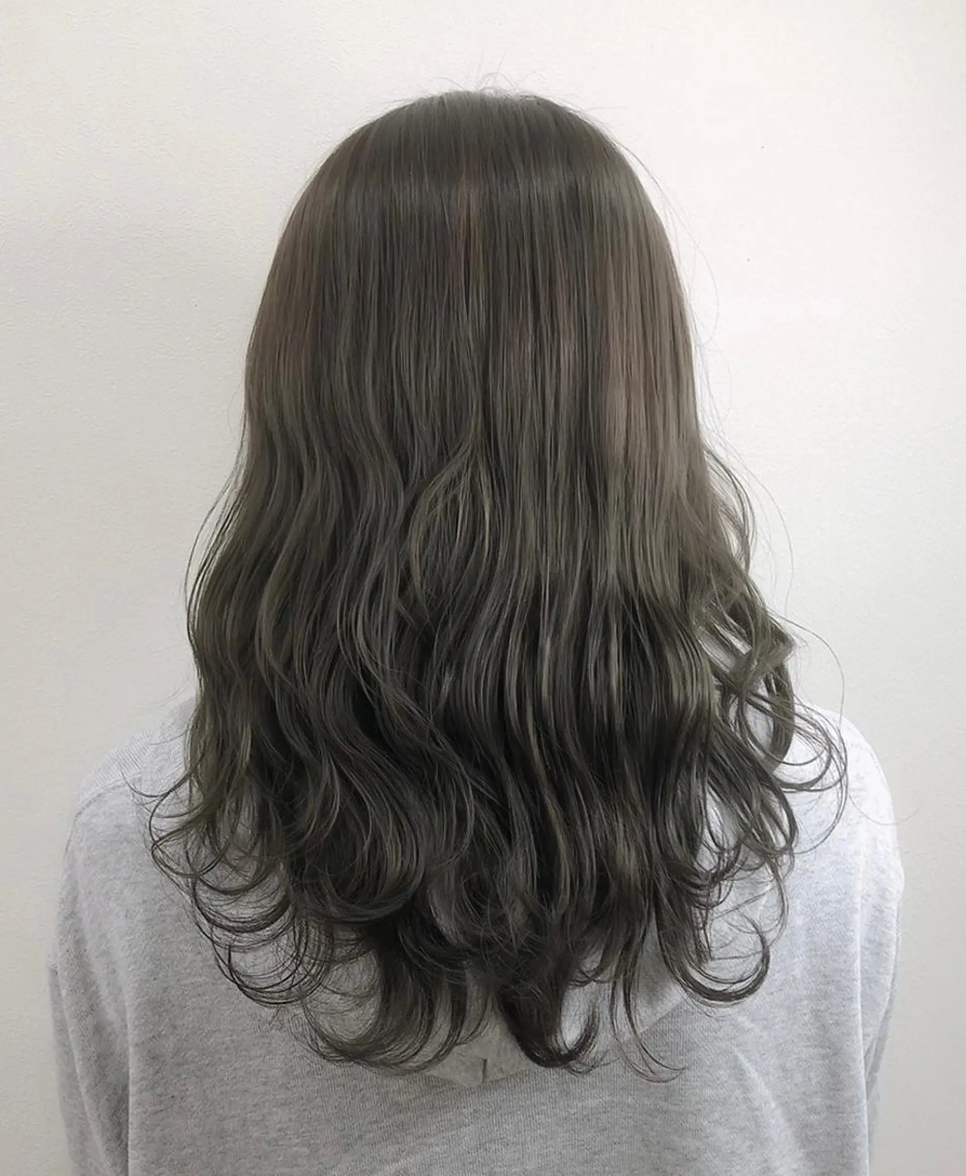 セミロング Zina西新 井上貴幸のヘアスタイル