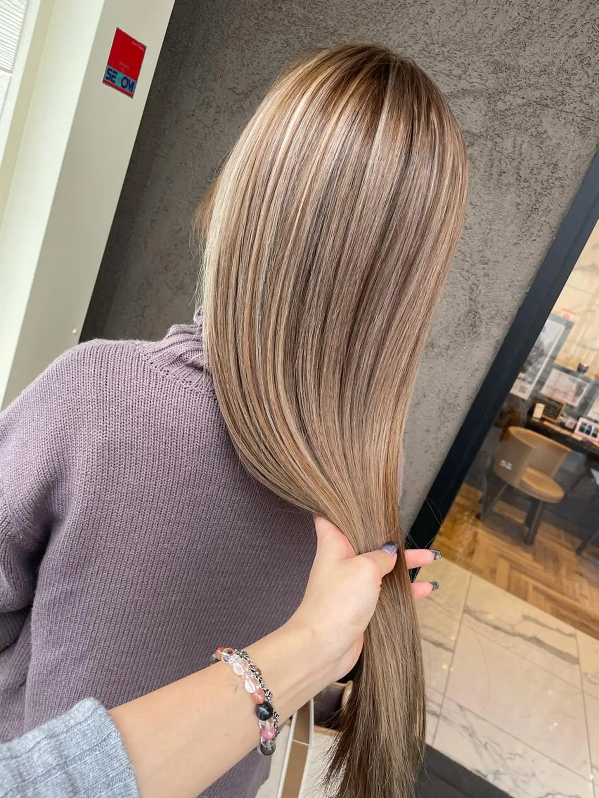 カラー 中村 誠也のヘアスタイル