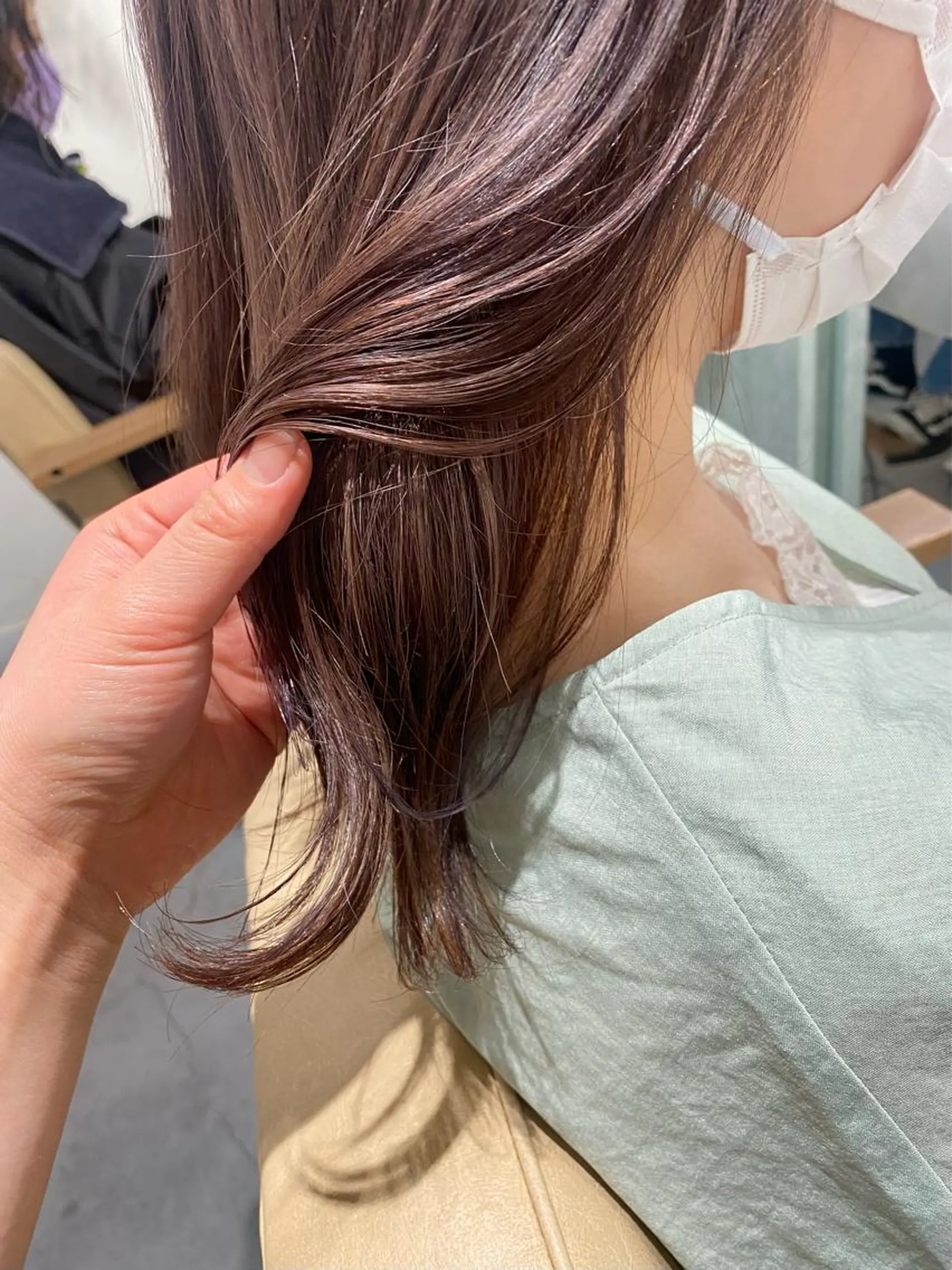 セミロング パープルカラー 中尾 未来/艶カラー /カットモデルのヘアスタイル