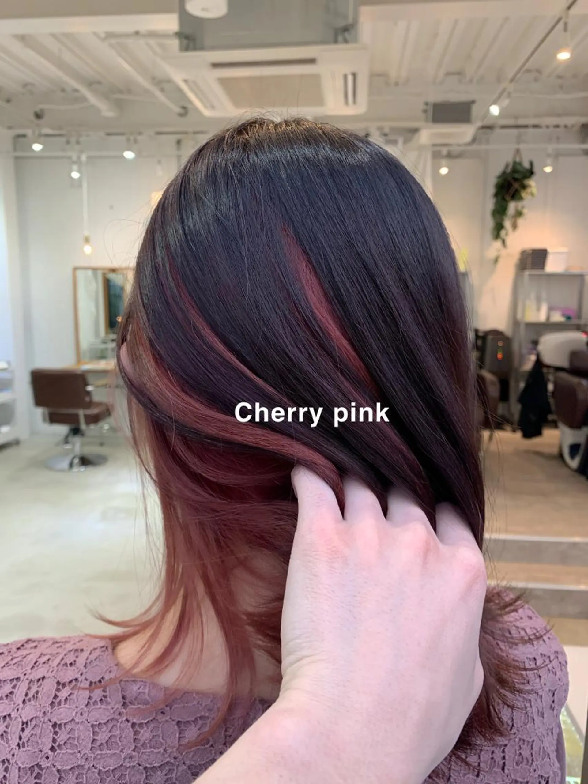 カラー ブリーチ ケアブリーチ インナーカラー ピンクカラー カット ヘアカラー トリートメント loka所属・山本 晶大のヘアスタイル