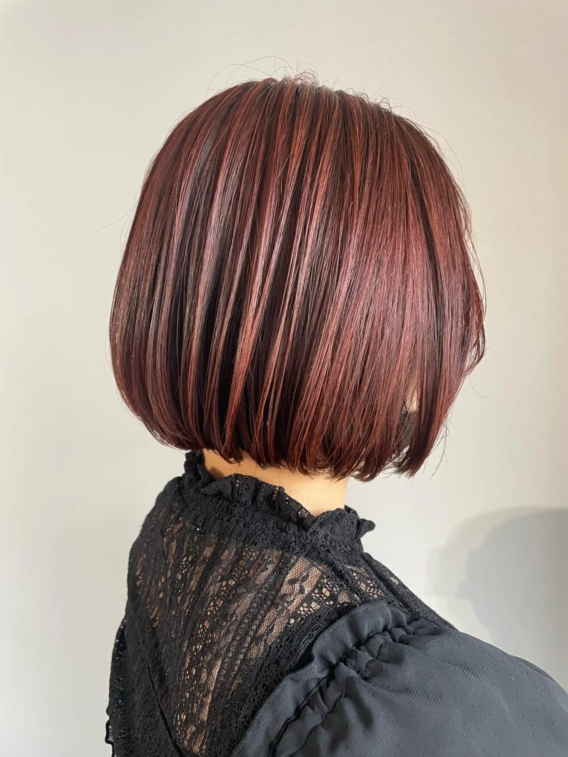 ショート カラー ヘアアレンジ キッズ マツエク・マツパ アイブロウ カット ヘアカラー 透明感カラー/推しカ ラー☁️JURAのヘアスタイル