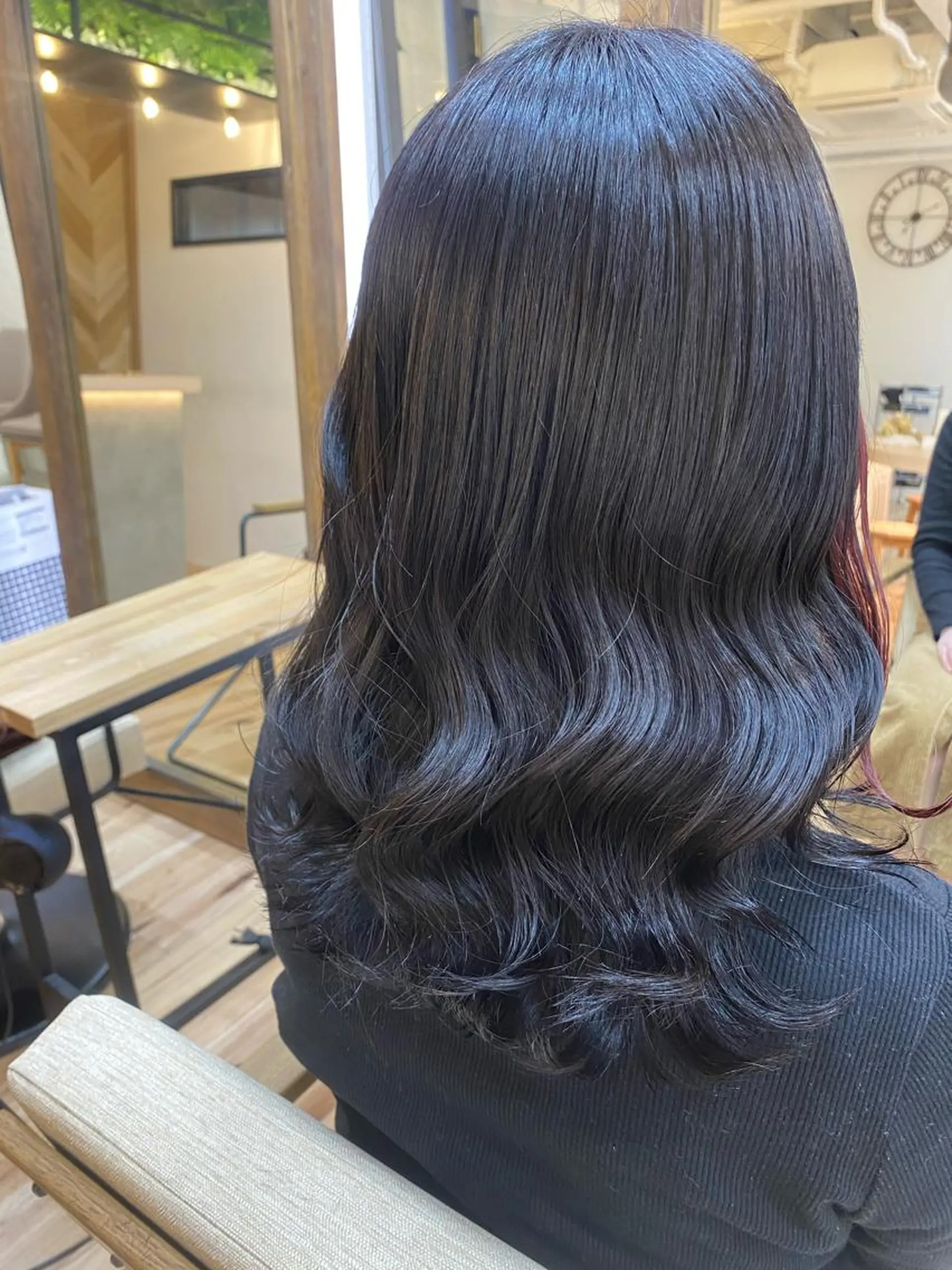 ミディアム おおつき ありかのヘアスタイル