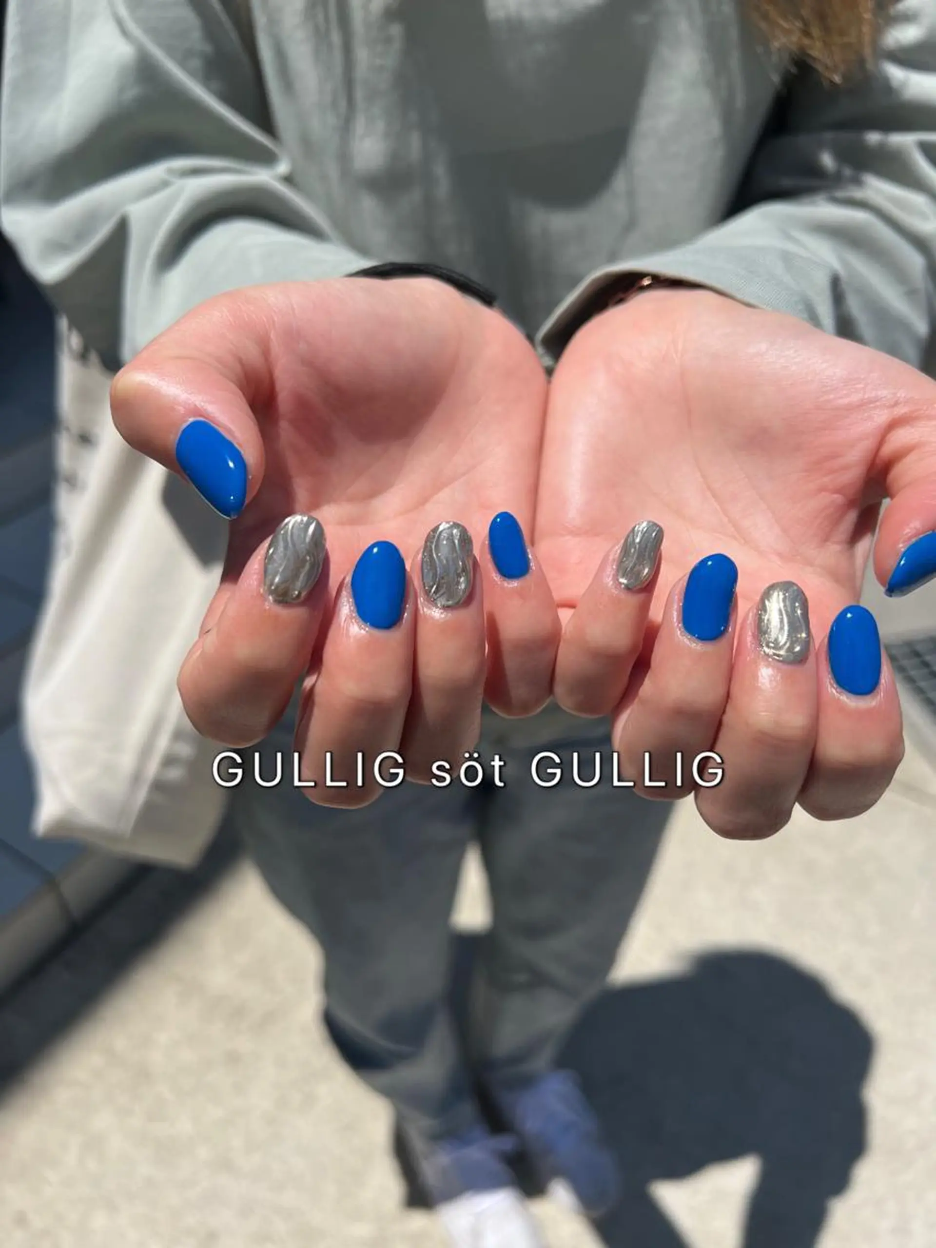 ネイル ハンドネイル GULLIG söt GULLIGのネイルデザイン