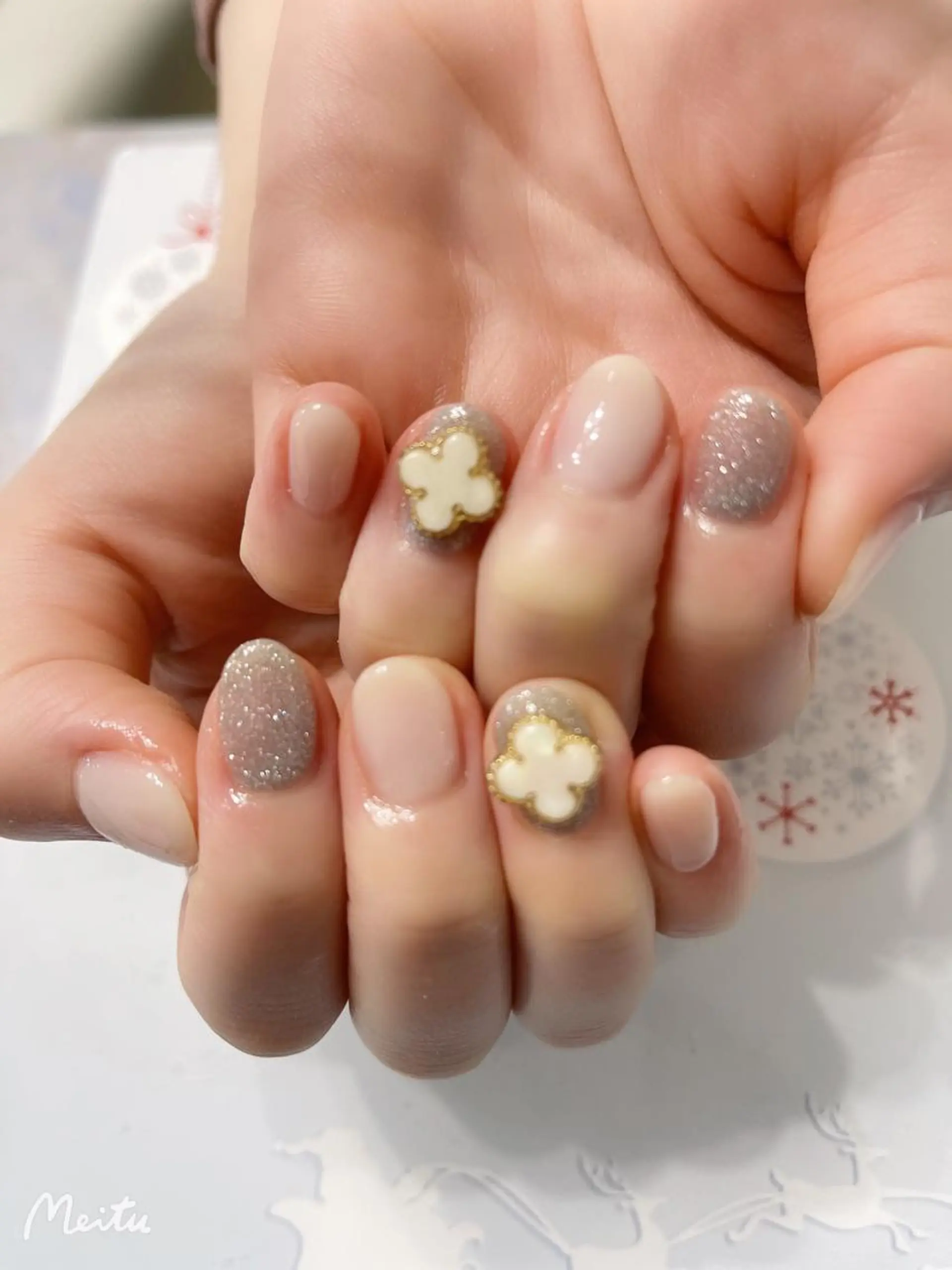 ネイル ハンドネイル 菲菲ネイルサロン所属・FF フィフィネイルサロンのネイルデザイン