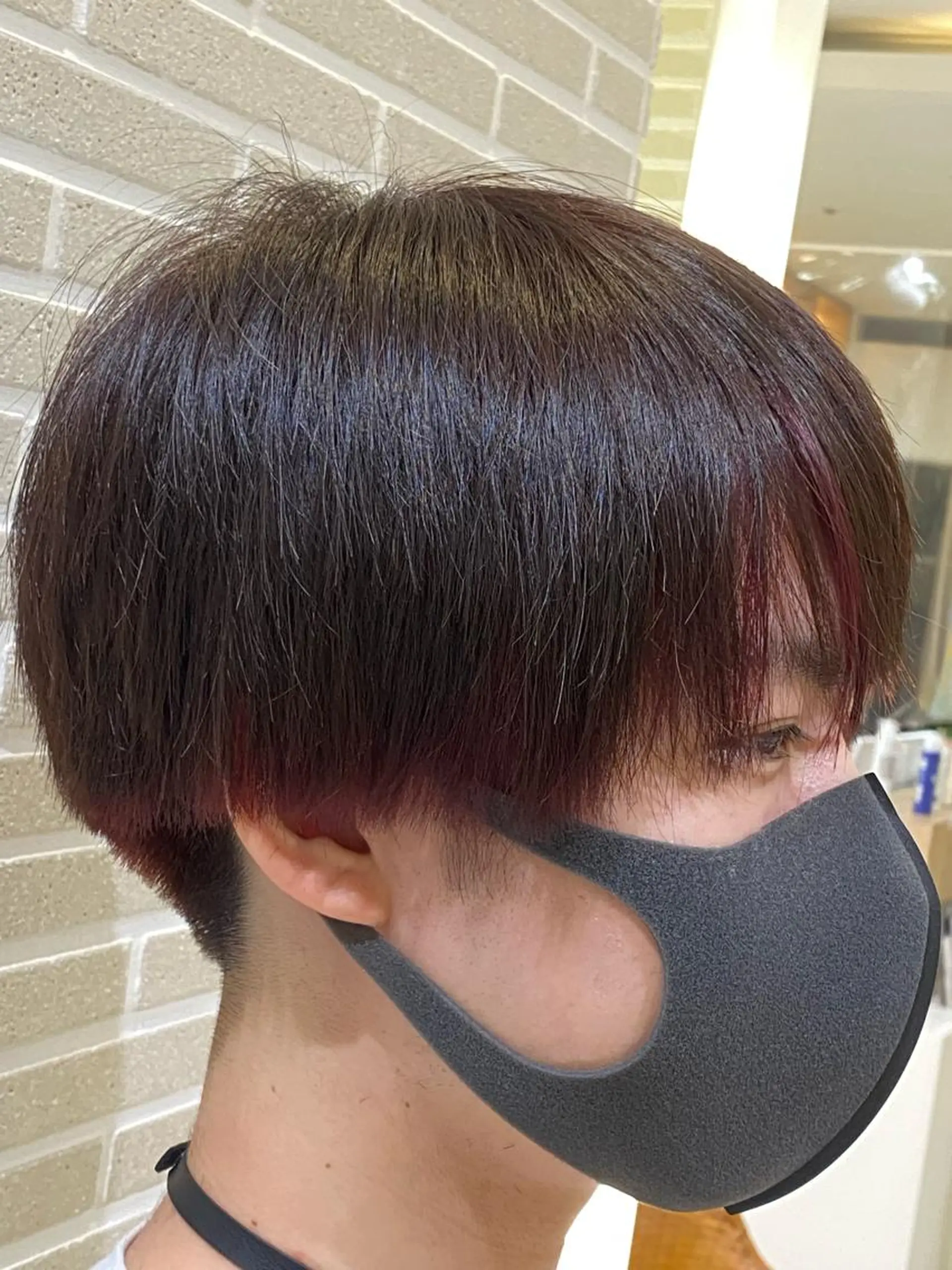 カラー メンズ メンズインナーカラー インナーカラー カット ヘアカラー 赤本悠斗波巻きパーマ メンズパーマのヘアスタイル