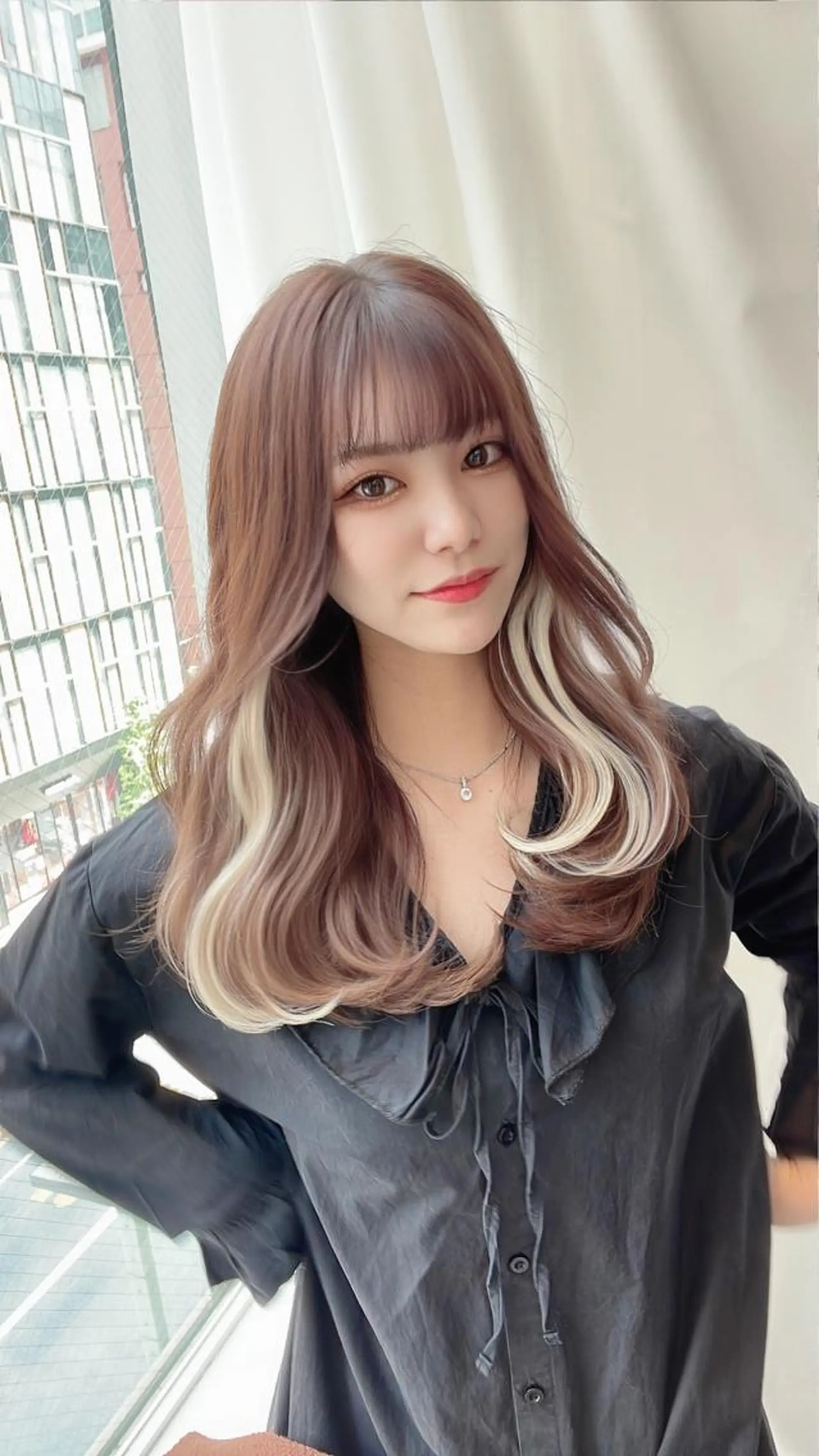 ミディアム カラー ヘアアレンジ アディクシーカラー ベージュカラー 透明感カラー イヤリングカラー グレージュ 顔周り特化/韓国ヘア /レイヤー/吉野幸大のヘアスタイル