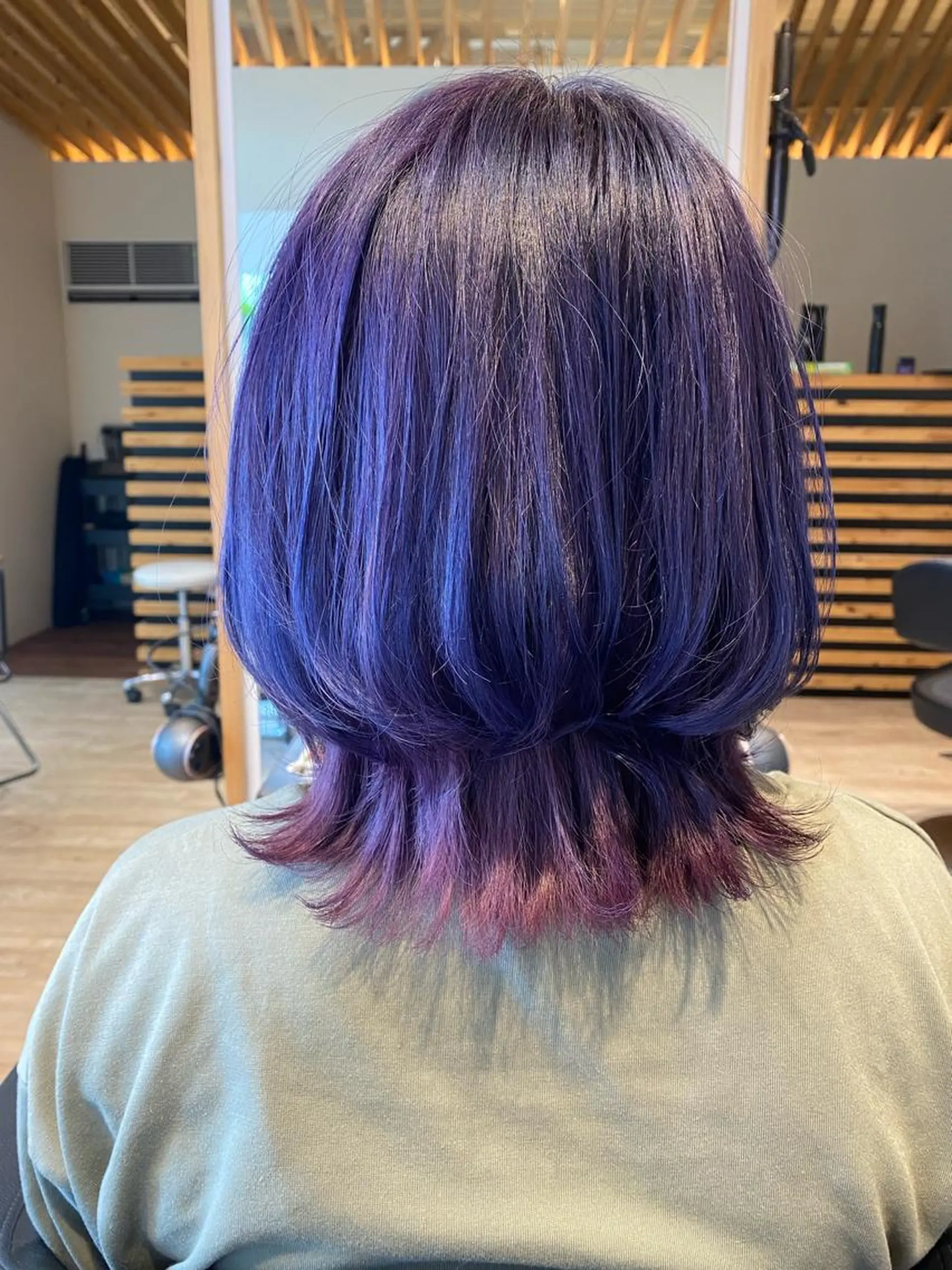 セミロング カラー 関口 友行のヘアスタイル