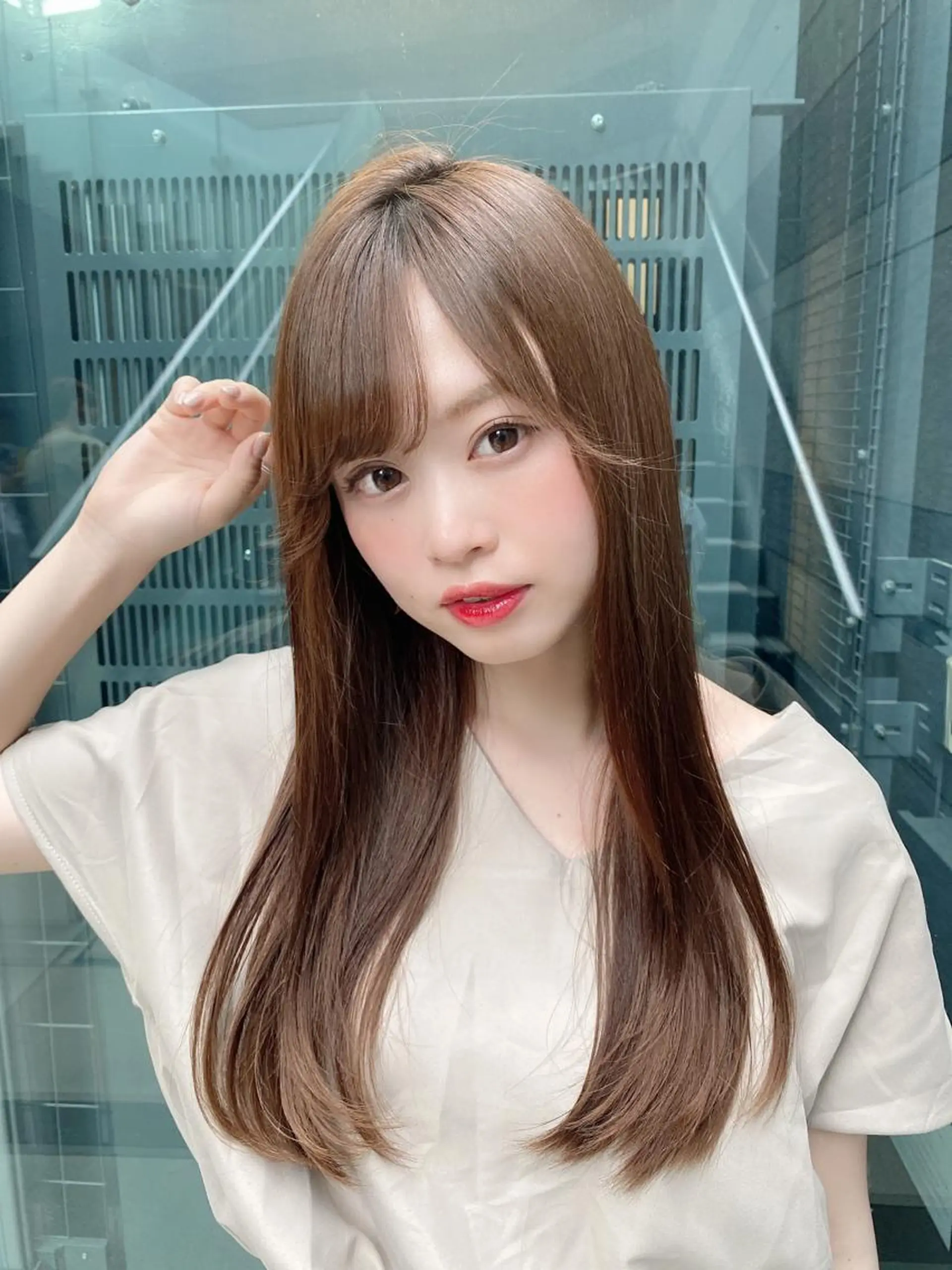 ミディアム カット ヘアカラー トリートメント 代表山口ひな 髪質改善のプロのヘアスタイル