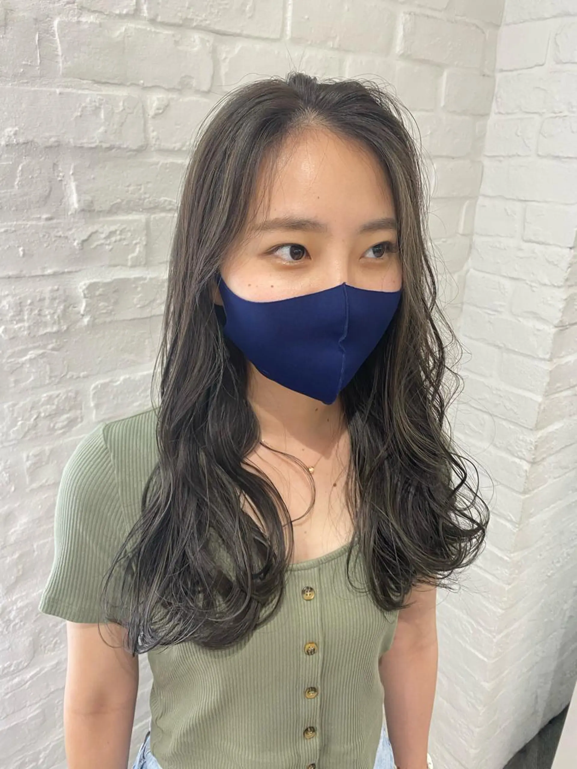 ロング ハイライト ヘアカラー トリートメント 🍀透明感抜群🍀/ ハイトーンカラーのヘアスタイル