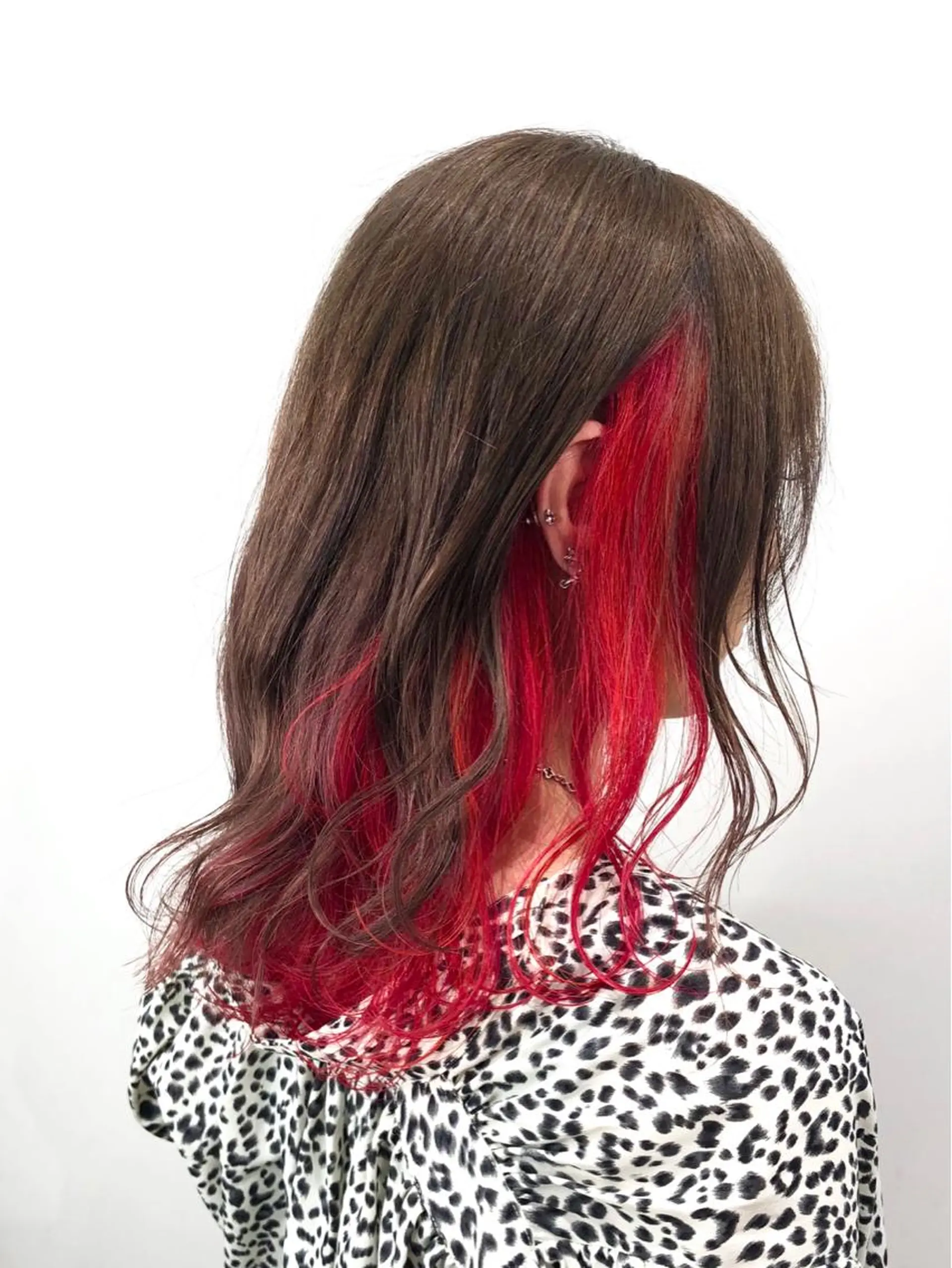 ミディアム カラー  渡部 妃月のヘアスタイル