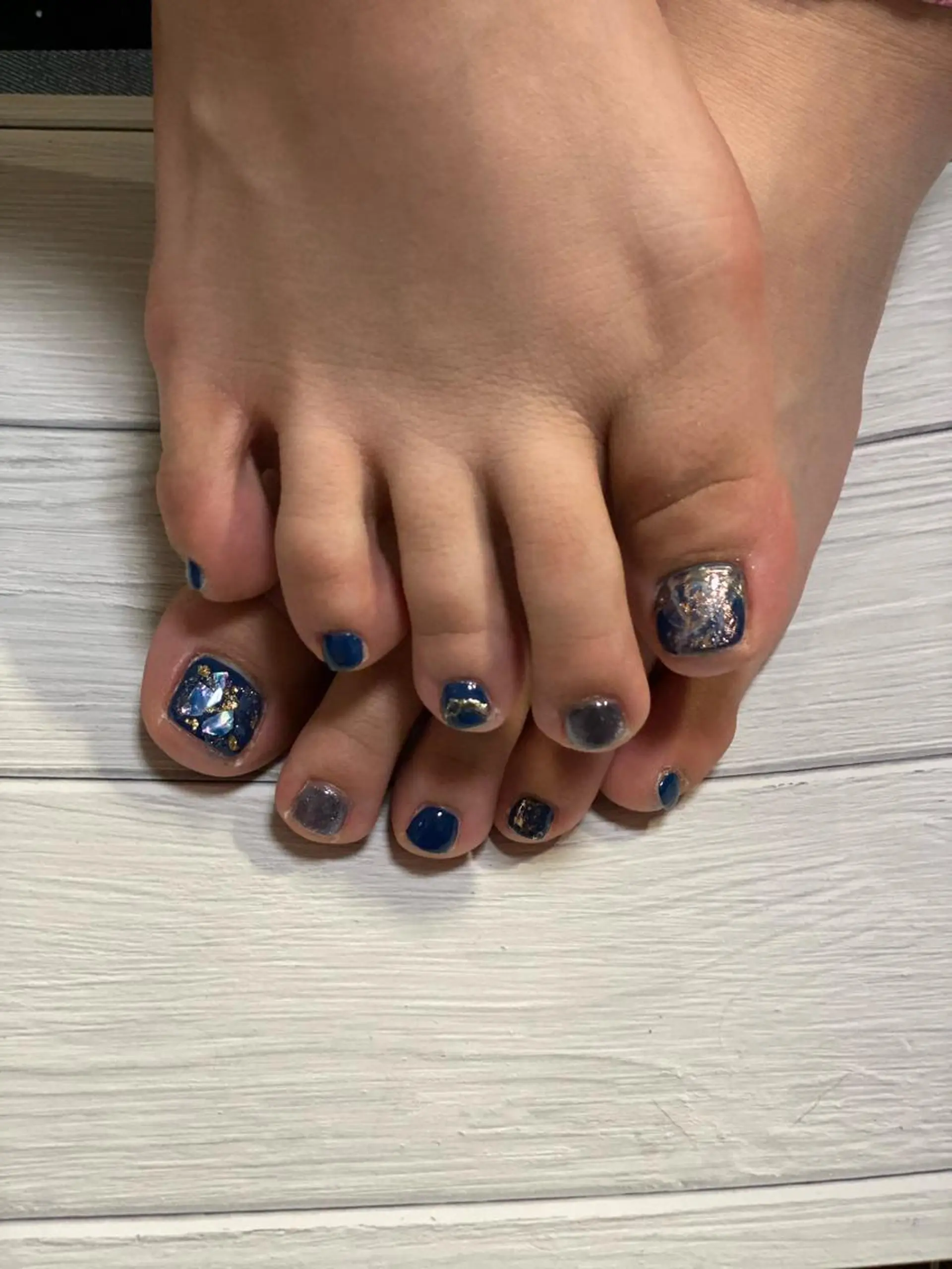 ネイル フットネイル ニュアンスネイル R.I所属・R.I みちのネイルデザイン