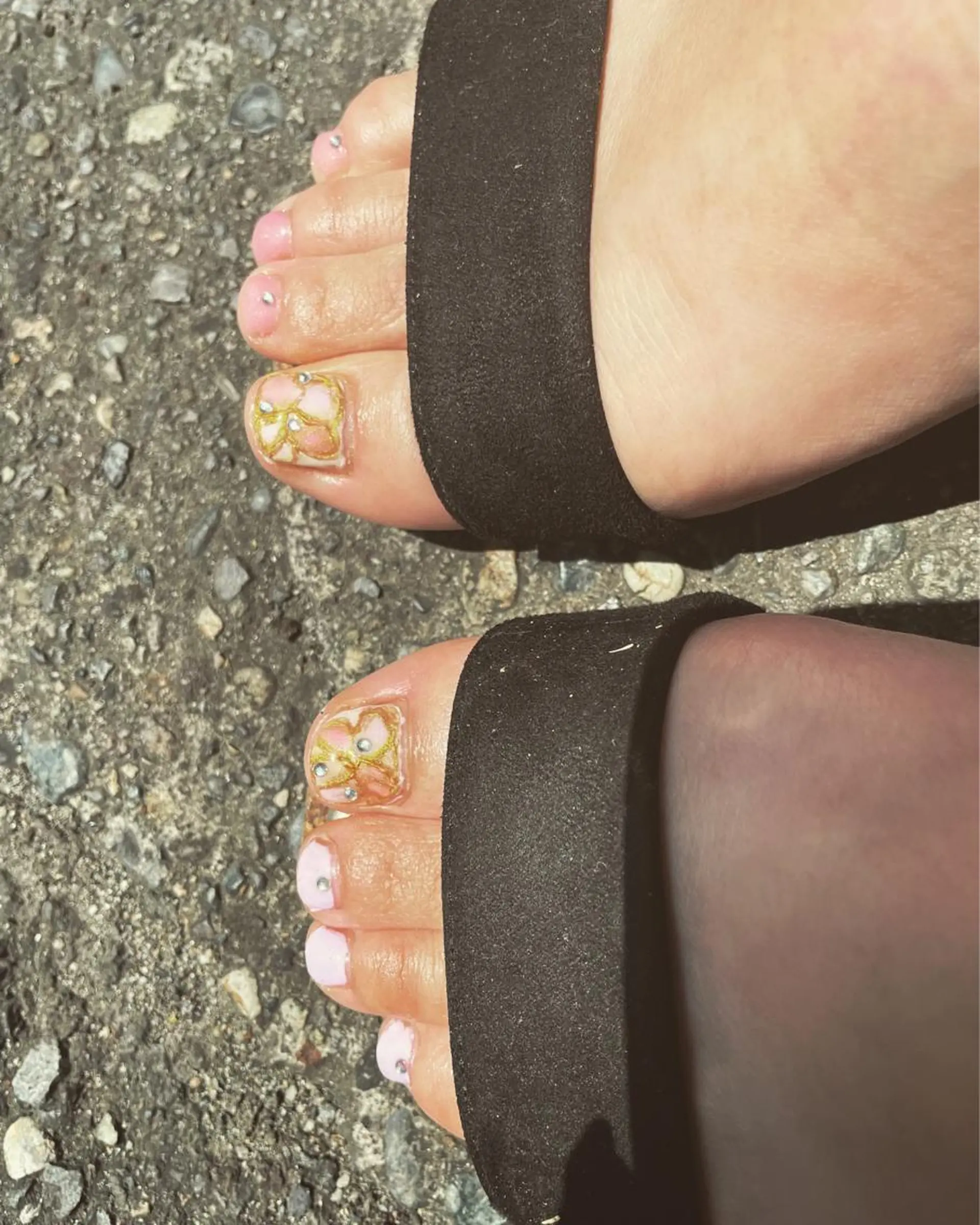 ネイル フットネイル CRAZY NAILのネイルデザイン