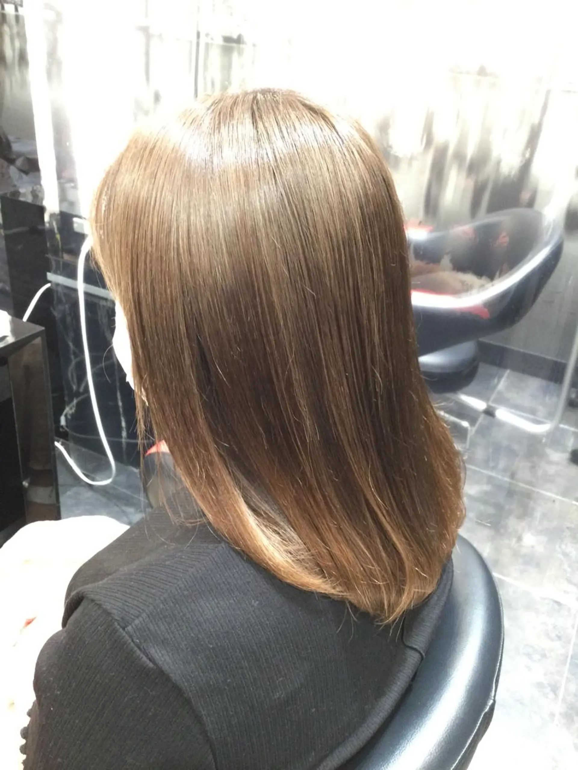 ミディアム カラー Annon プライベートサロンのヘアスタイル