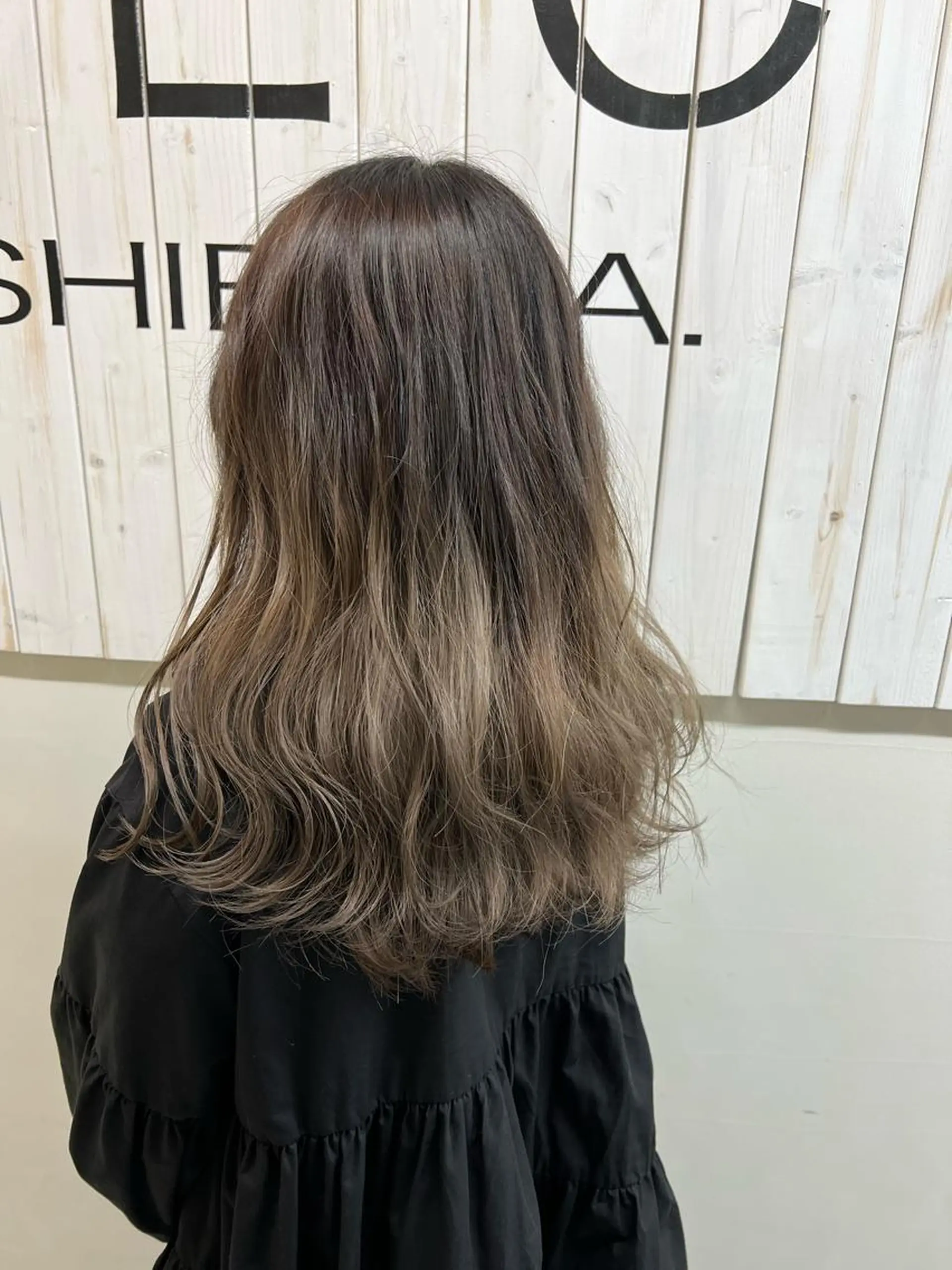 セミロング カラー ヘアアレンジ DIECESHIBUYA.所属・メンズ似合わせ/ ビジネスヘア/比嘉のヘアスタイル