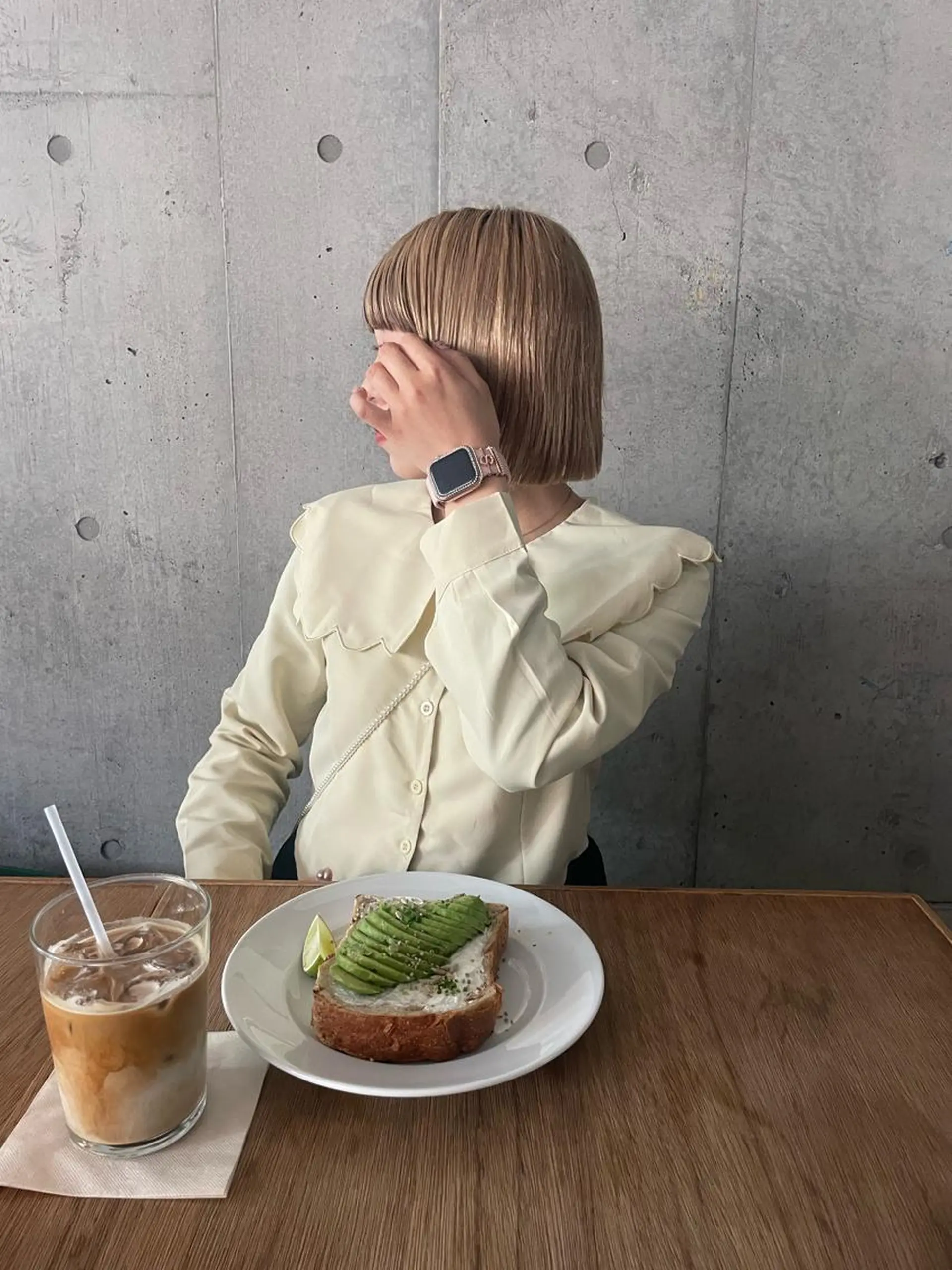 カラー ハイトーンカラー ボブ ALLYS 渋谷店所属・最高級の艶のある カラーmei🎨のヘアスタイル