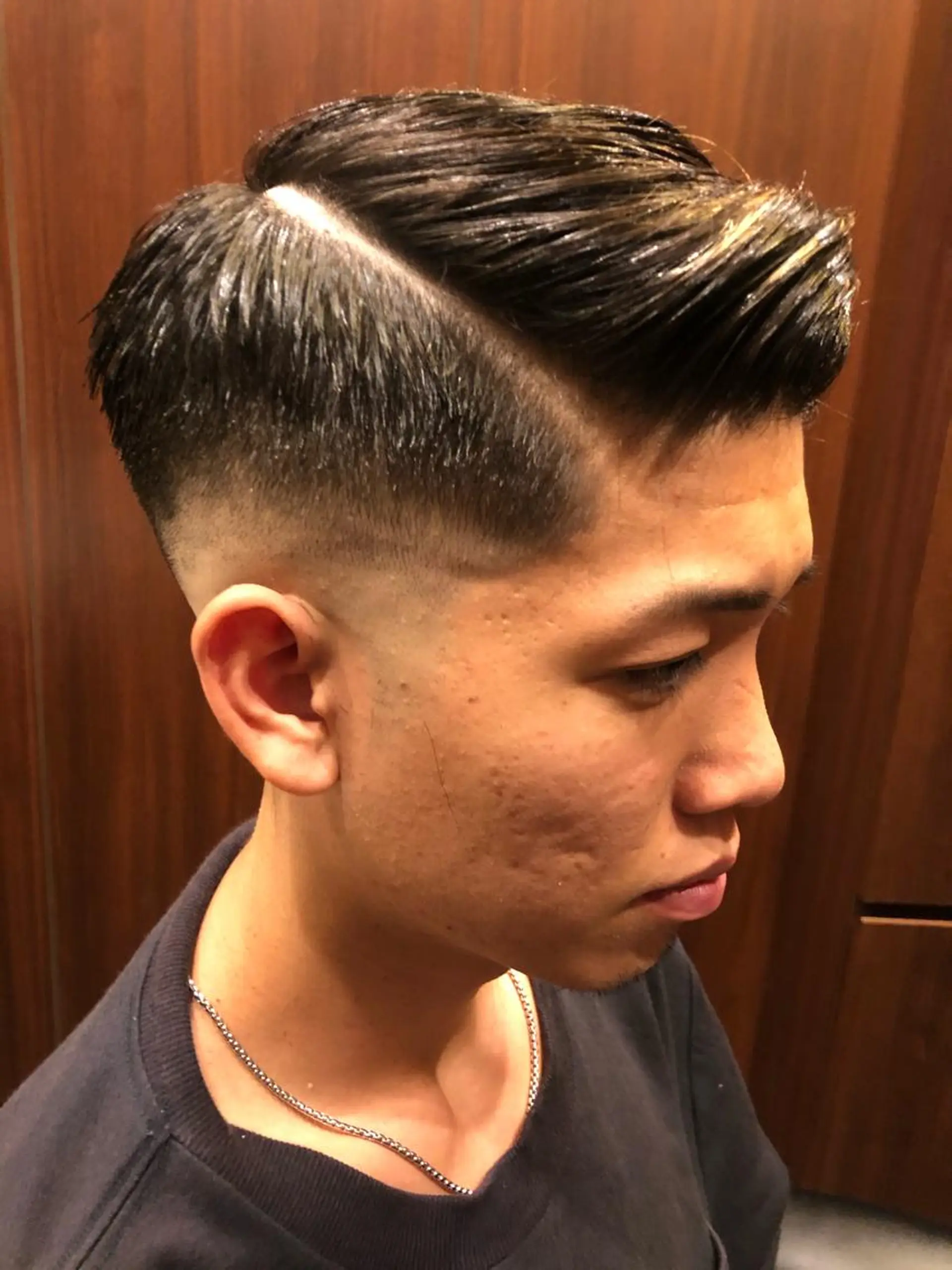 ショート メンズ フェードカット カット指名No1漆原 聡のヘアスタイル