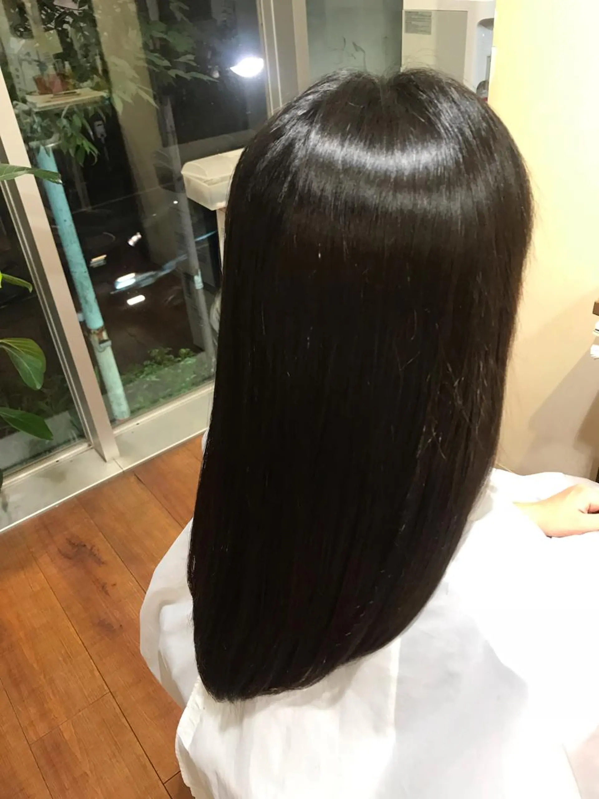 ロング 勝沼 佑季のヘアスタイル