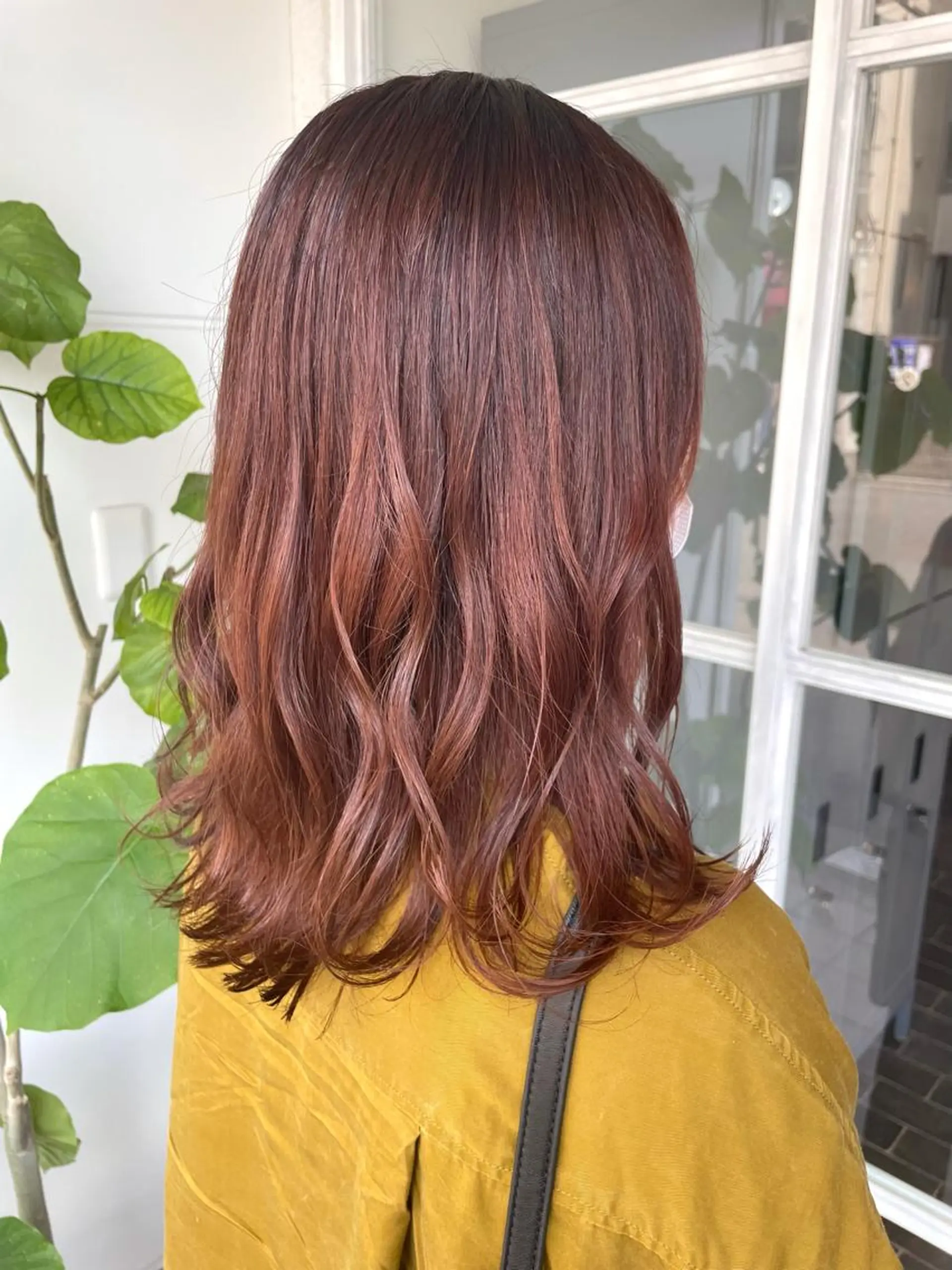 ミディアム カラー 🌈🌸あおき みちる🌟💗のヘアスタイル