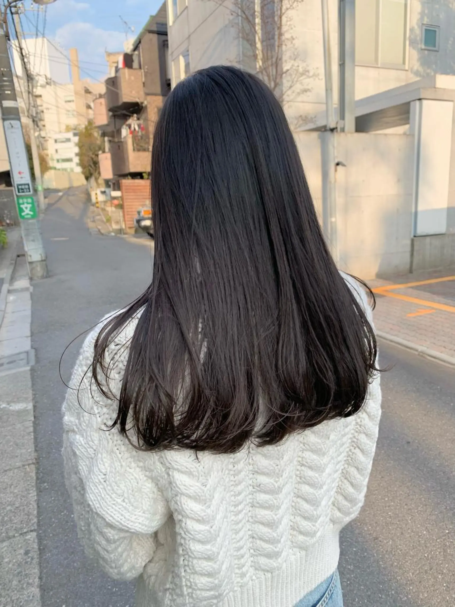 セミロング カラー TENELE所属・チバ タクミのヘアスタイル