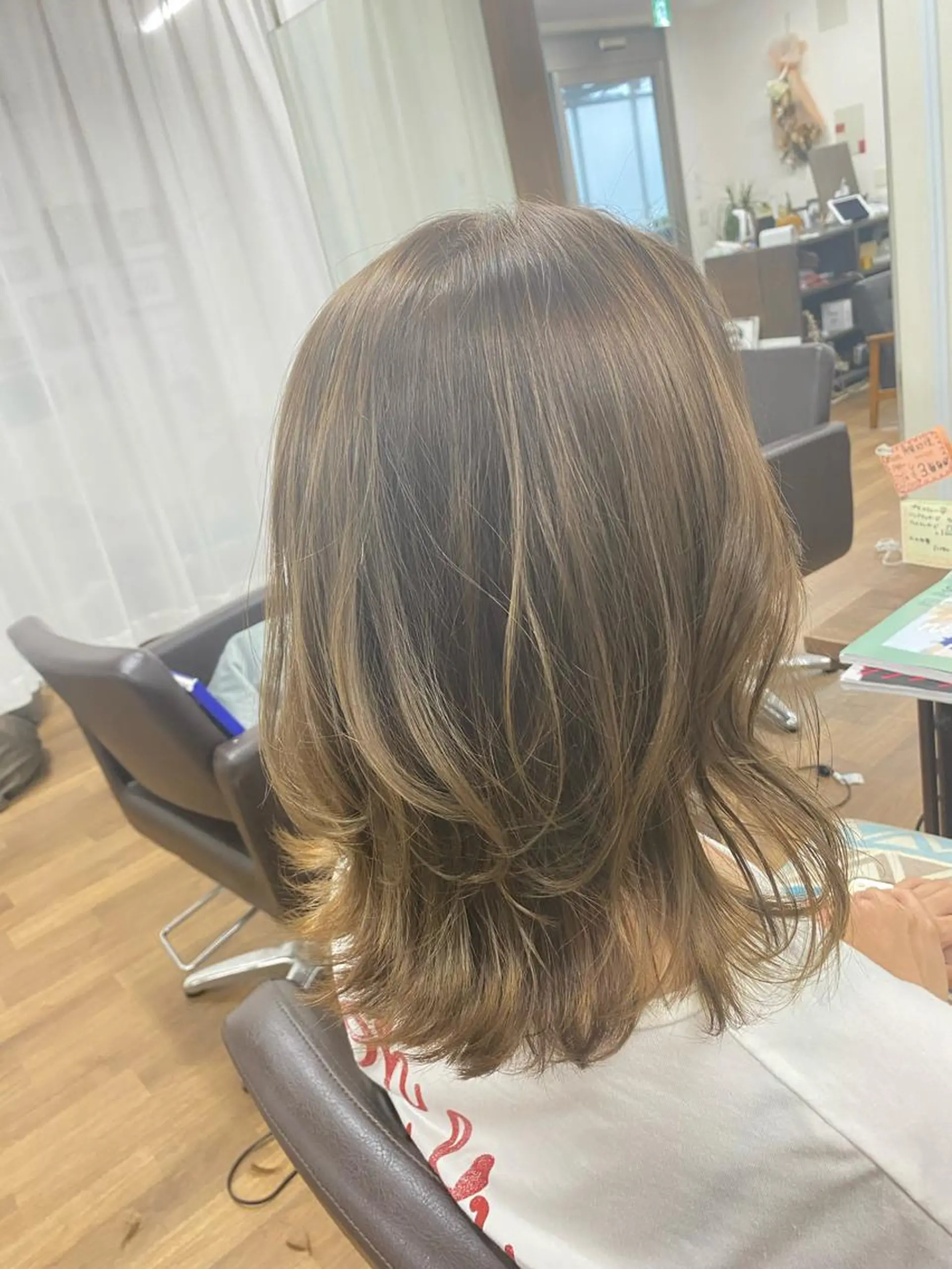 ミディアム カラー beauty salon TRINT トリント所属・森田 滉平のヘアスタイル