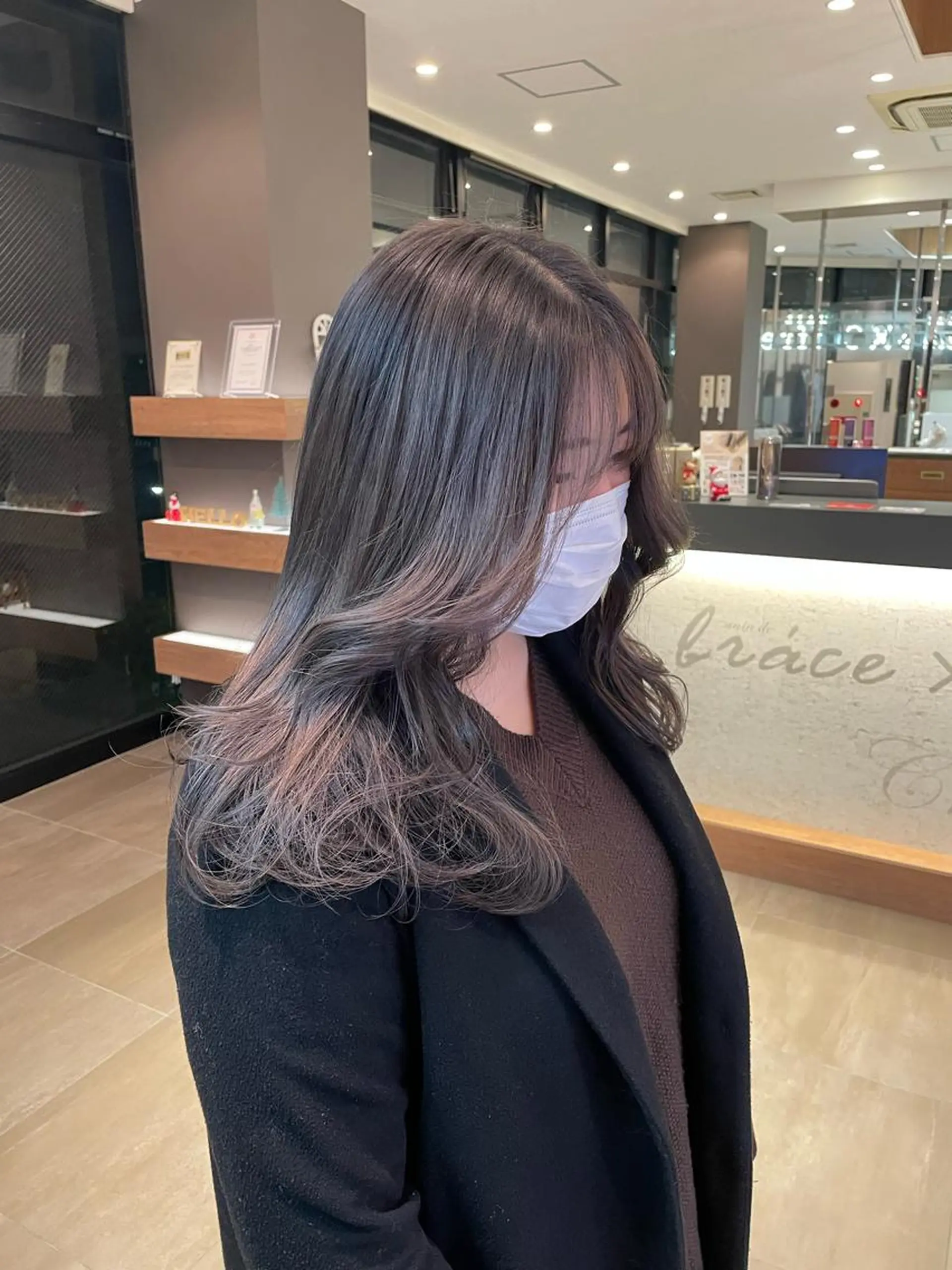 カラー カット ヘアカラー トリートメント 🫧ミルクティーベー ジュ🫧門脇ゆう🎀のヘアスタイル