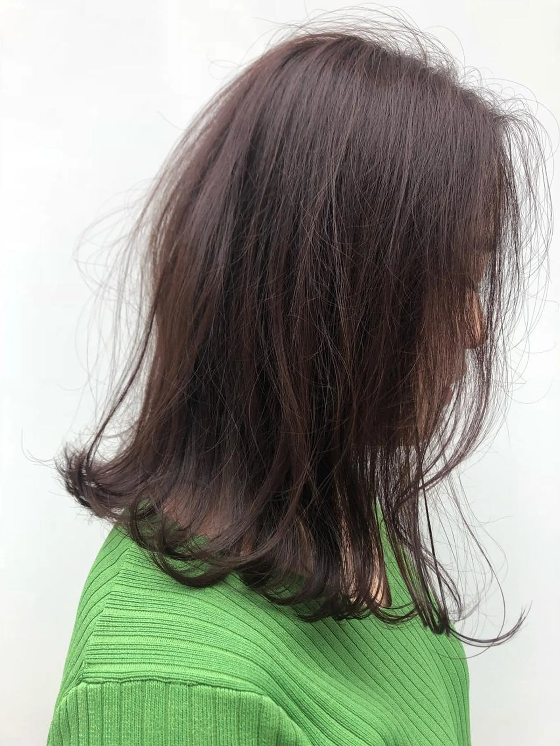 ミディアム ラベンダーベージュ カット ヘアカラー トリートメント ヘッドスパ Lia所属・縮毛矯正の達人 ☆　松本のヘアスタイル