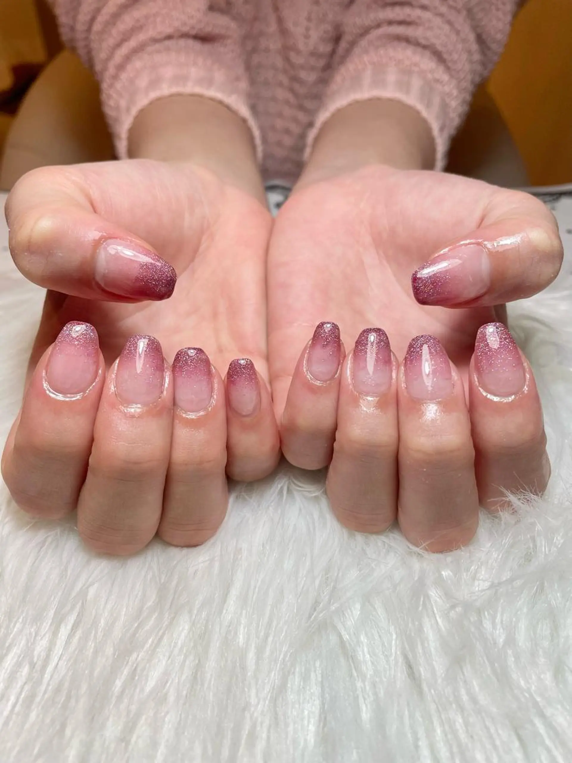 ネイル グラデーション 大袋駅東口徒歩2分 alivioのネイルデザイン