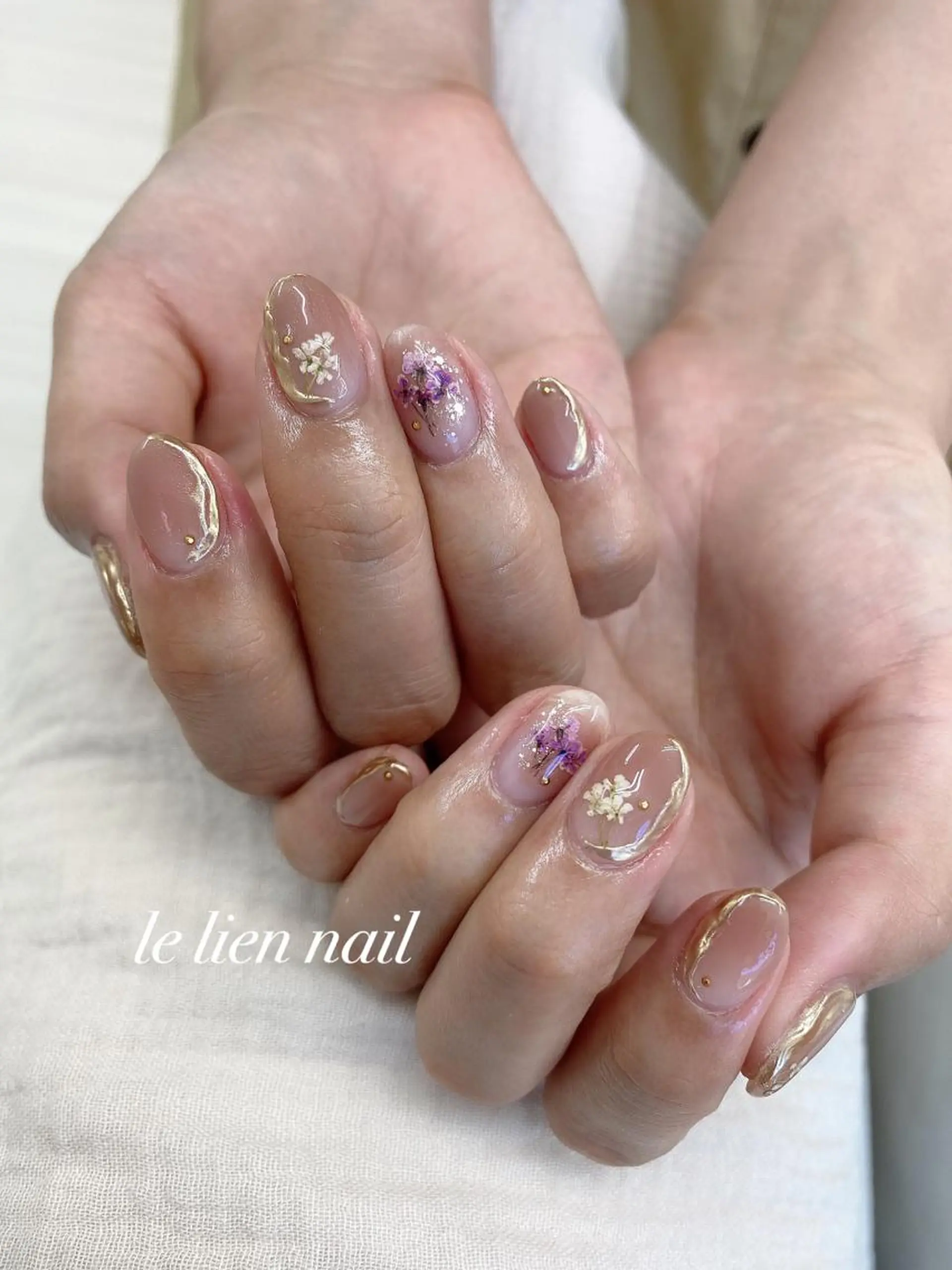 ネイル 持ち込み ニュアンスネイル ブライダルネイル le lien nailのネイルデザイン