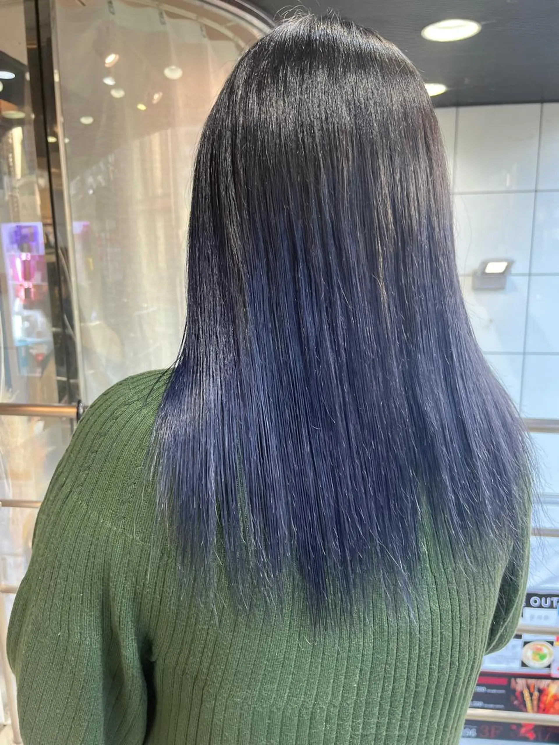 セミロング カラー 💖デザインカラー/ タダ ハナカ💖のヘアスタイル