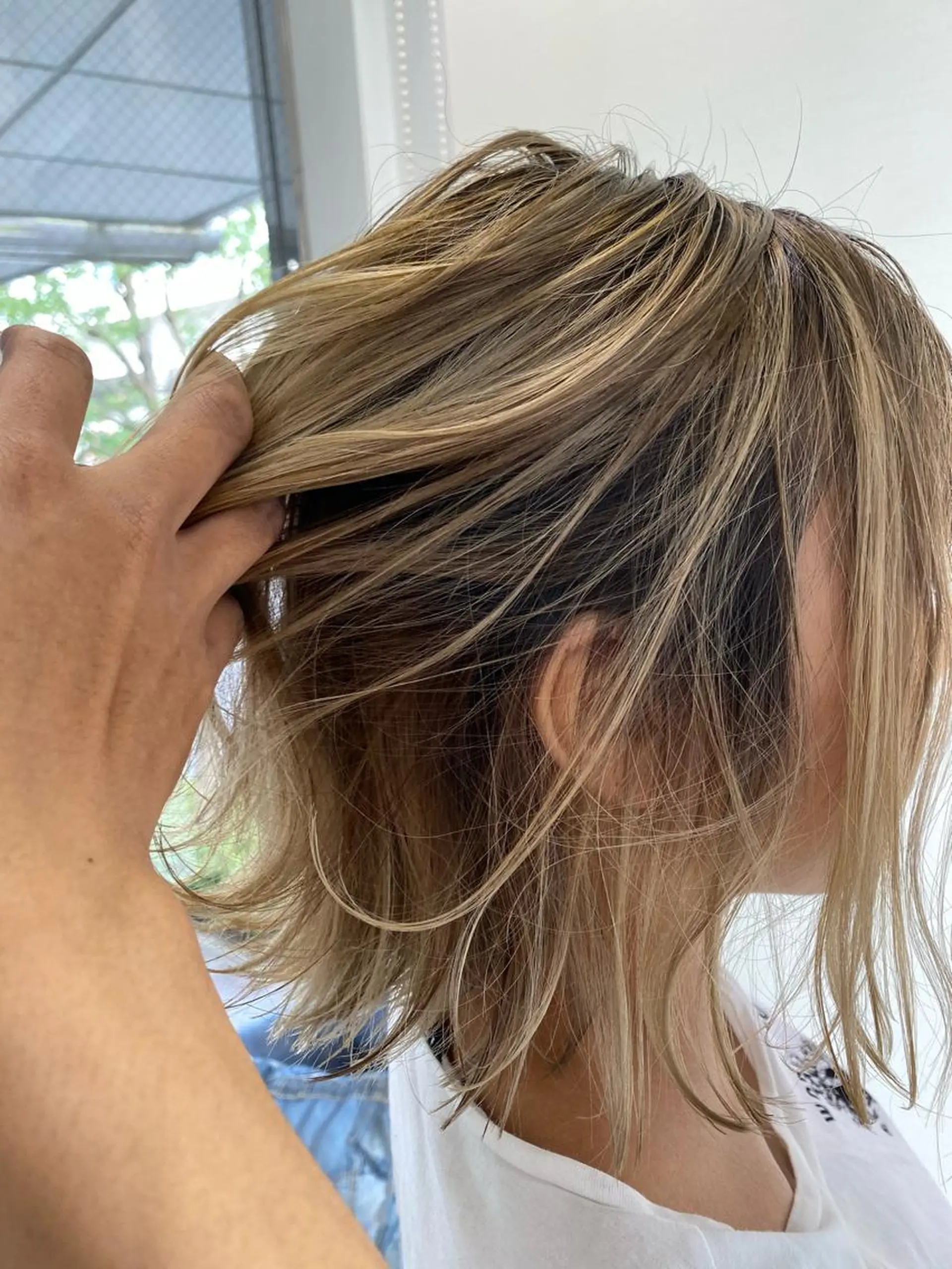 ミディアム カラー ヘアアレンジ バレイヤージュ レイヤーカット replica上大岡所属・松井 敬太郎のヘアスタイル