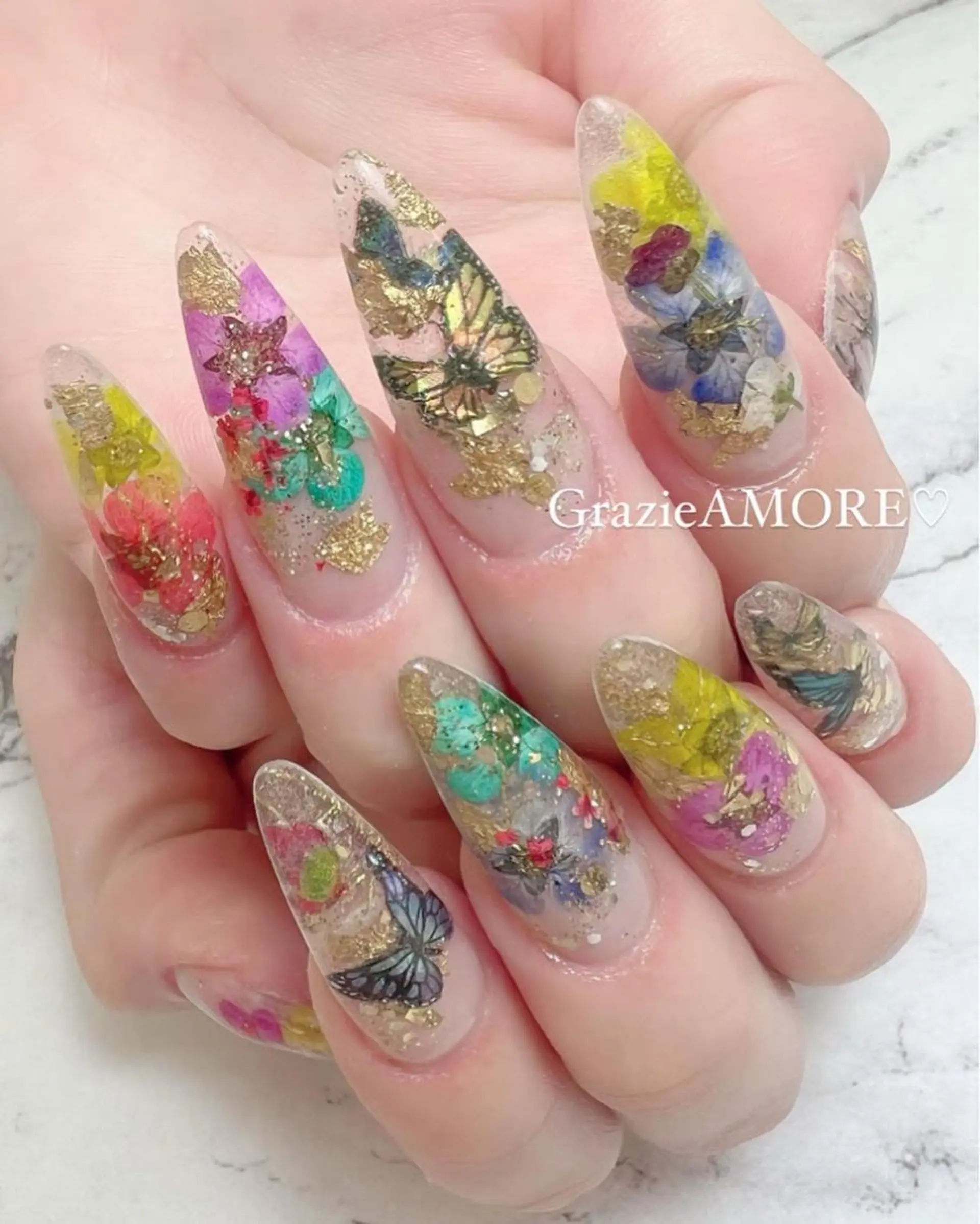 ネイル ハンドネイル Grazie AMOREのネイルデザイン