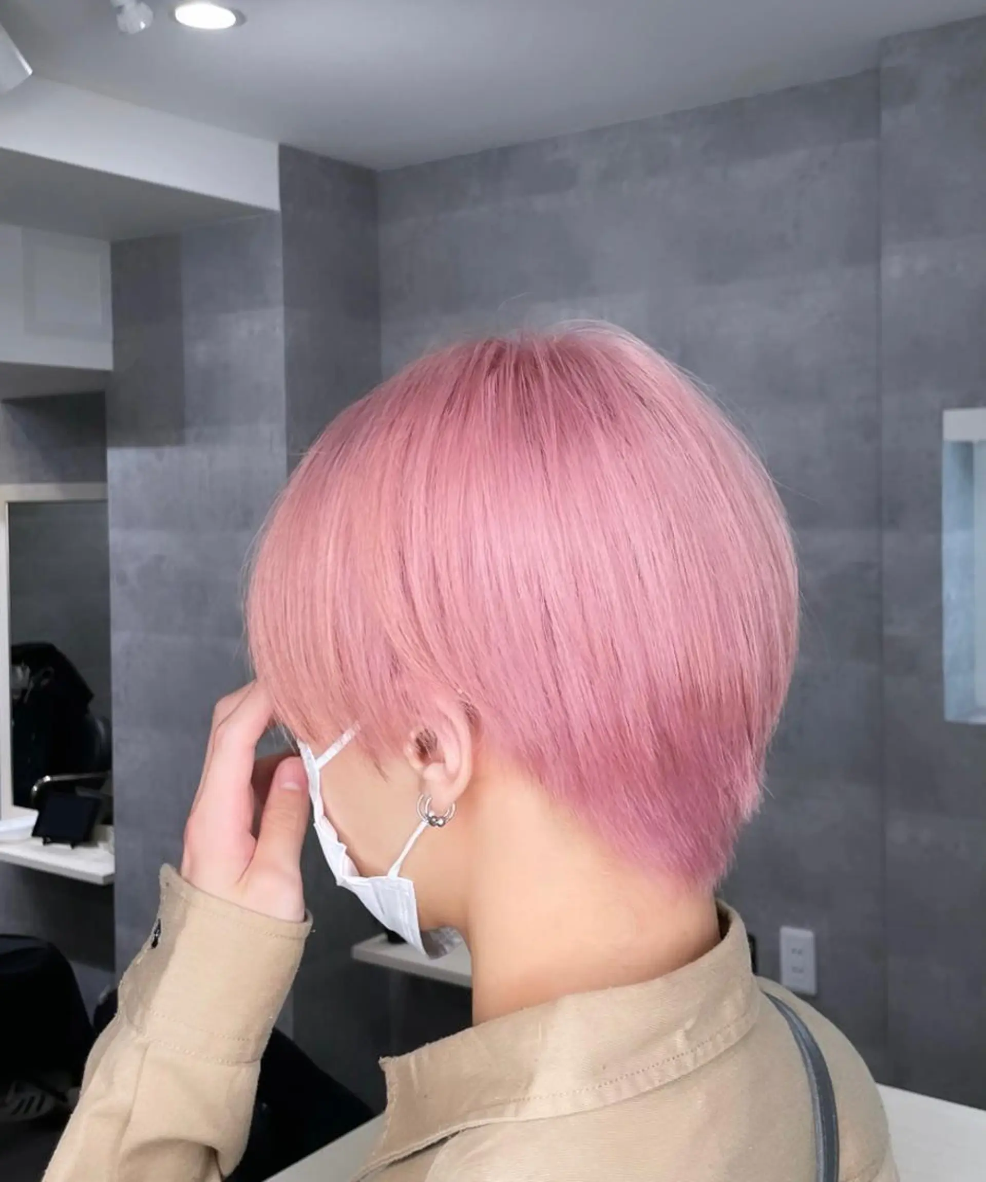 ショート カラー JUNYA 海外ガールヘアのヘアスタイル