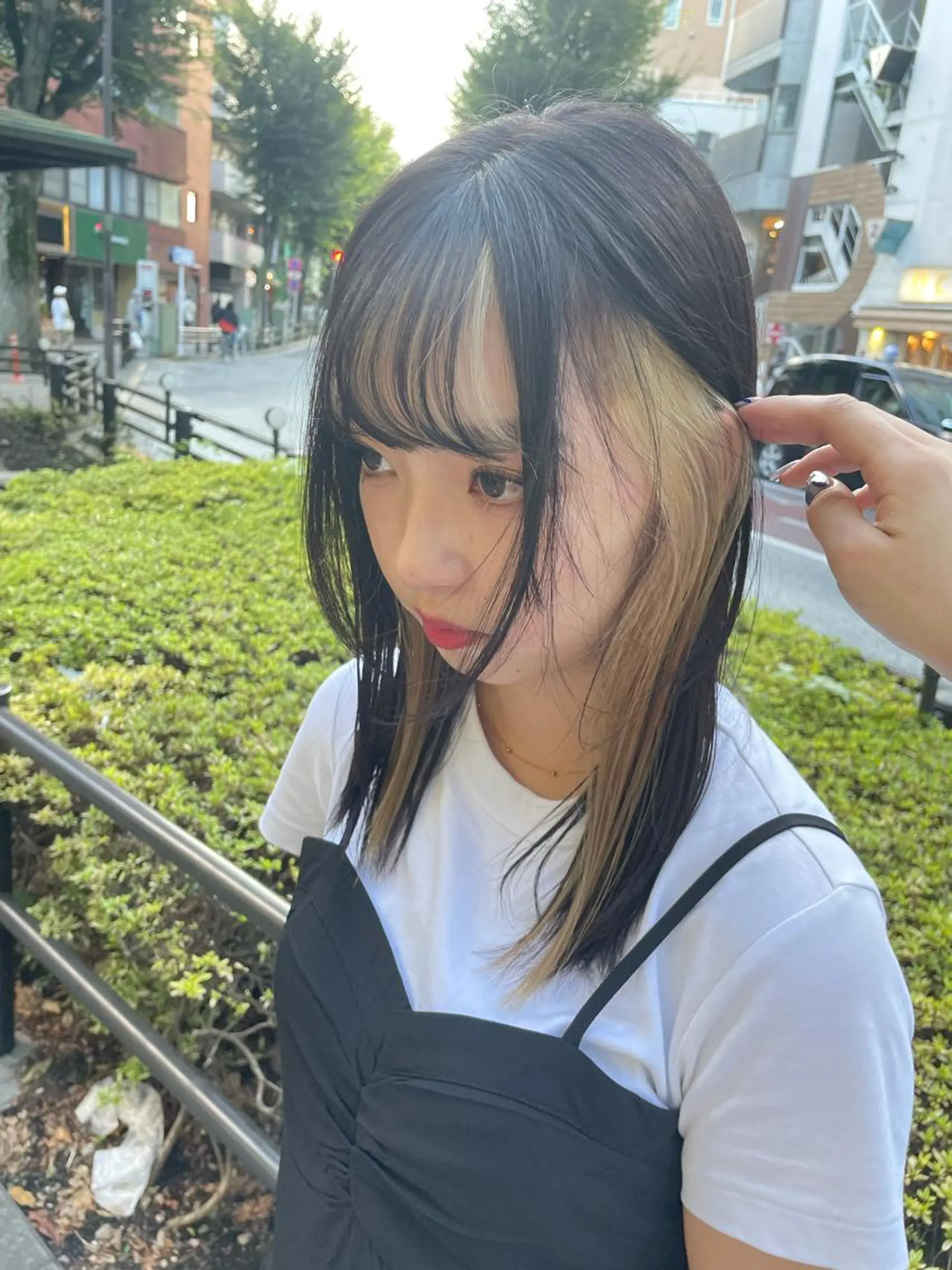 ミディアム 韓国ハイトーン🦋 hikariのヘアスタイル