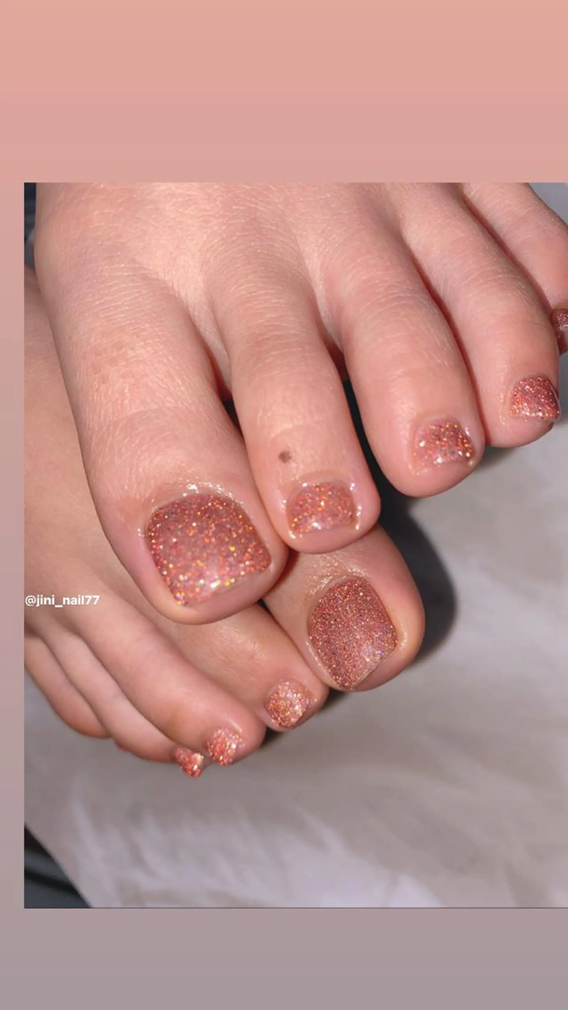 ネイル フットネイル JINI NAIL所属・ジニ ネイルのネイルデザイン