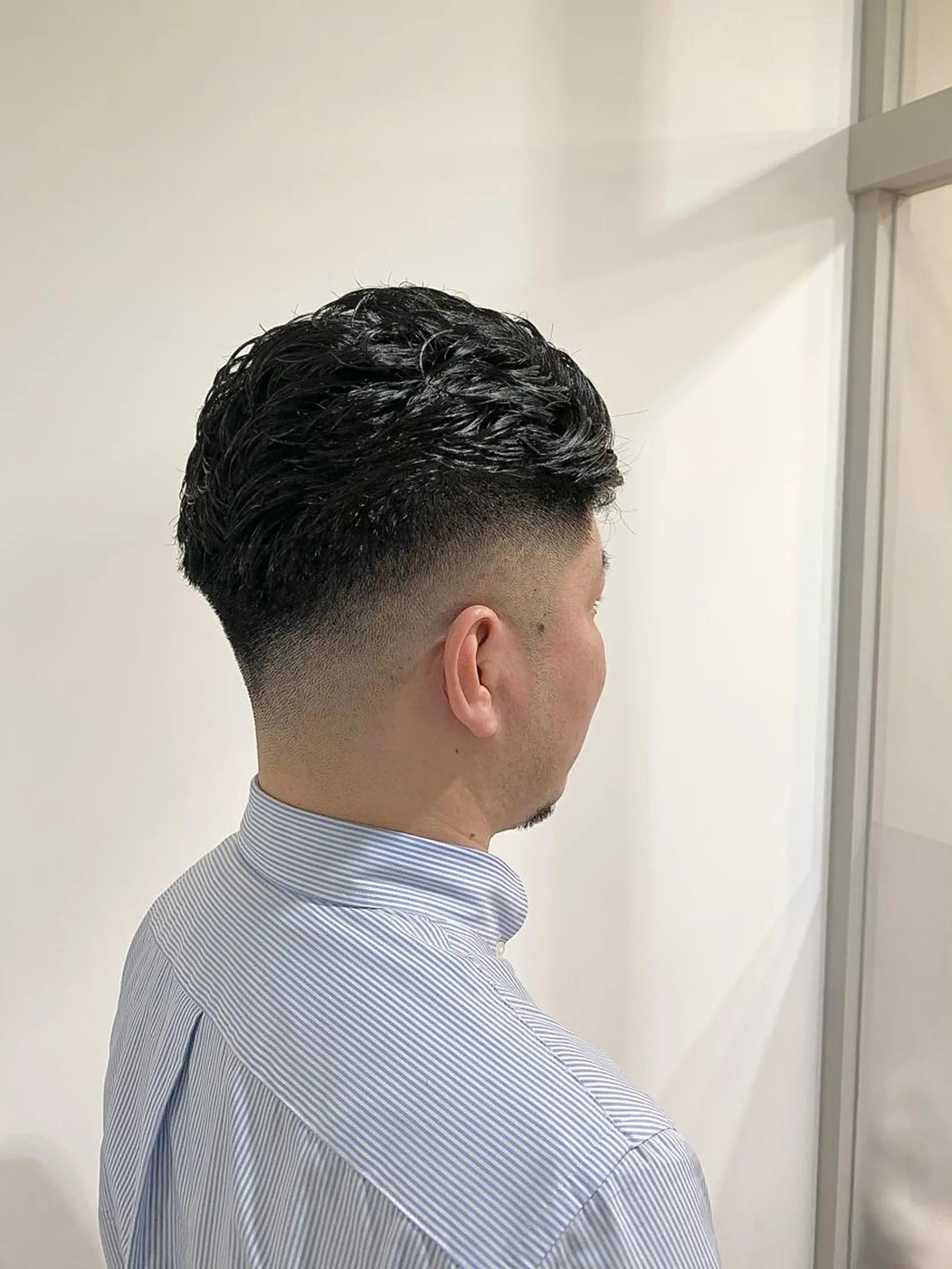 パーマ メンズ フェードカット カット パーマ 竹内 康浩のヘアスタイル