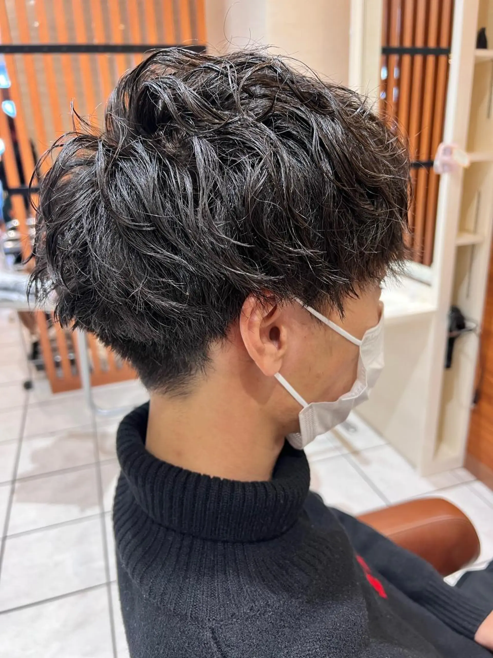 メンズ 刈り上げ カット パーマ メ イのヘアスタイル