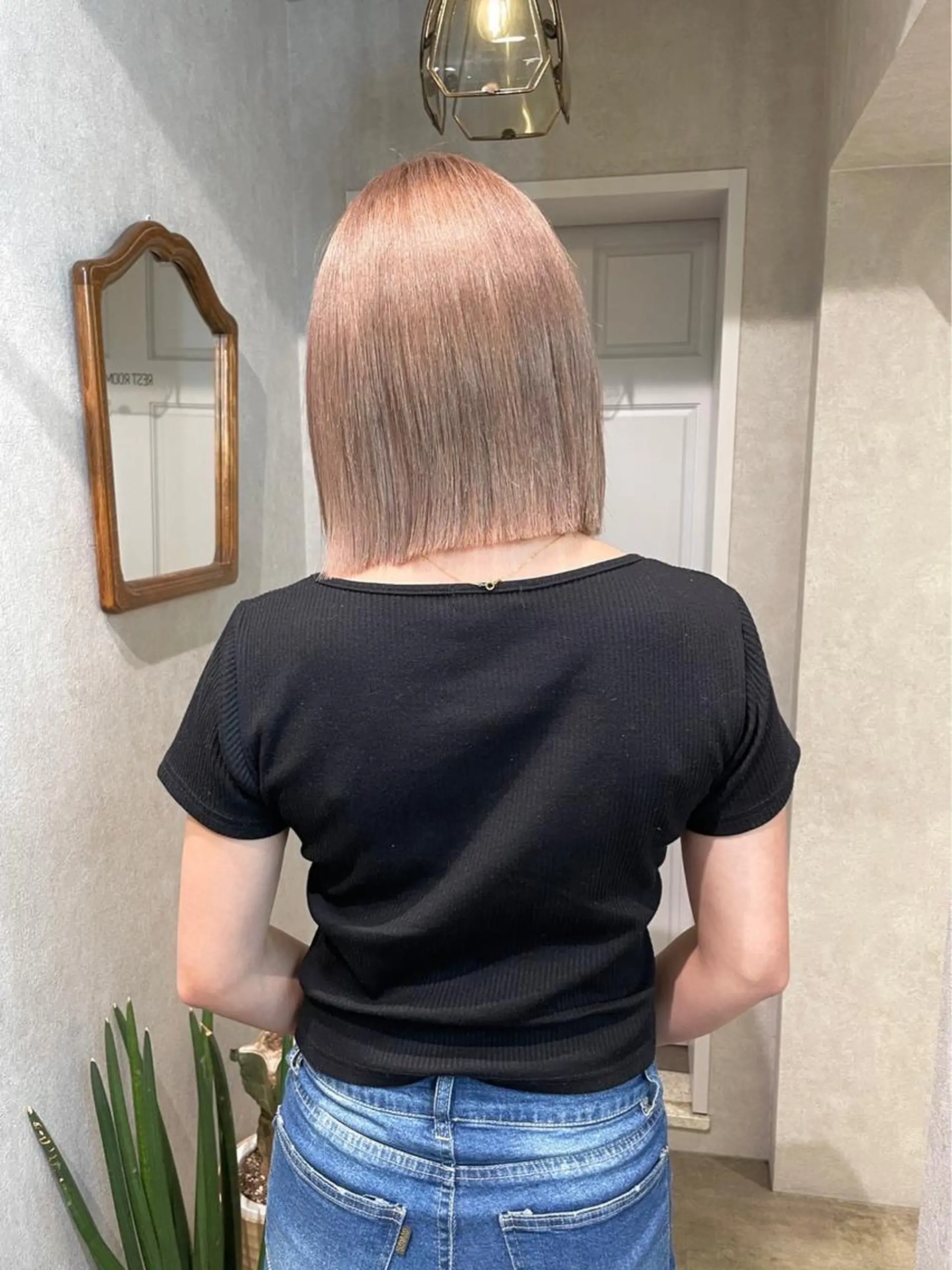 ショート 切りっぱなしボブ ボブ 顔周りカット ハイライト 髪質改善 髪質改善&艶カラー/ ほんだあみ (♡)のヘアスタイル