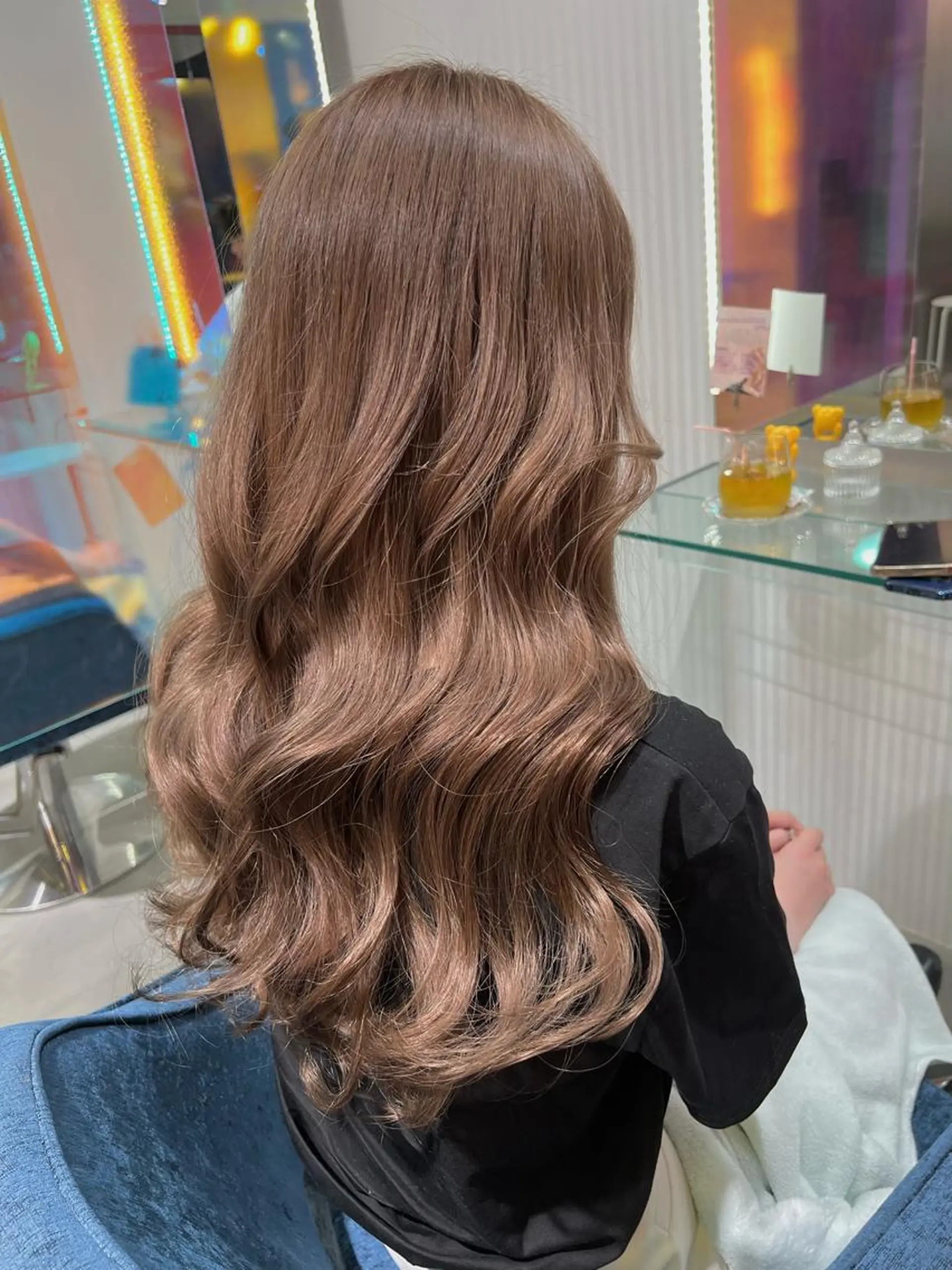 セミロング カラー ブラウンカラー 安井まゆ _Box mico.のヘアスタイル