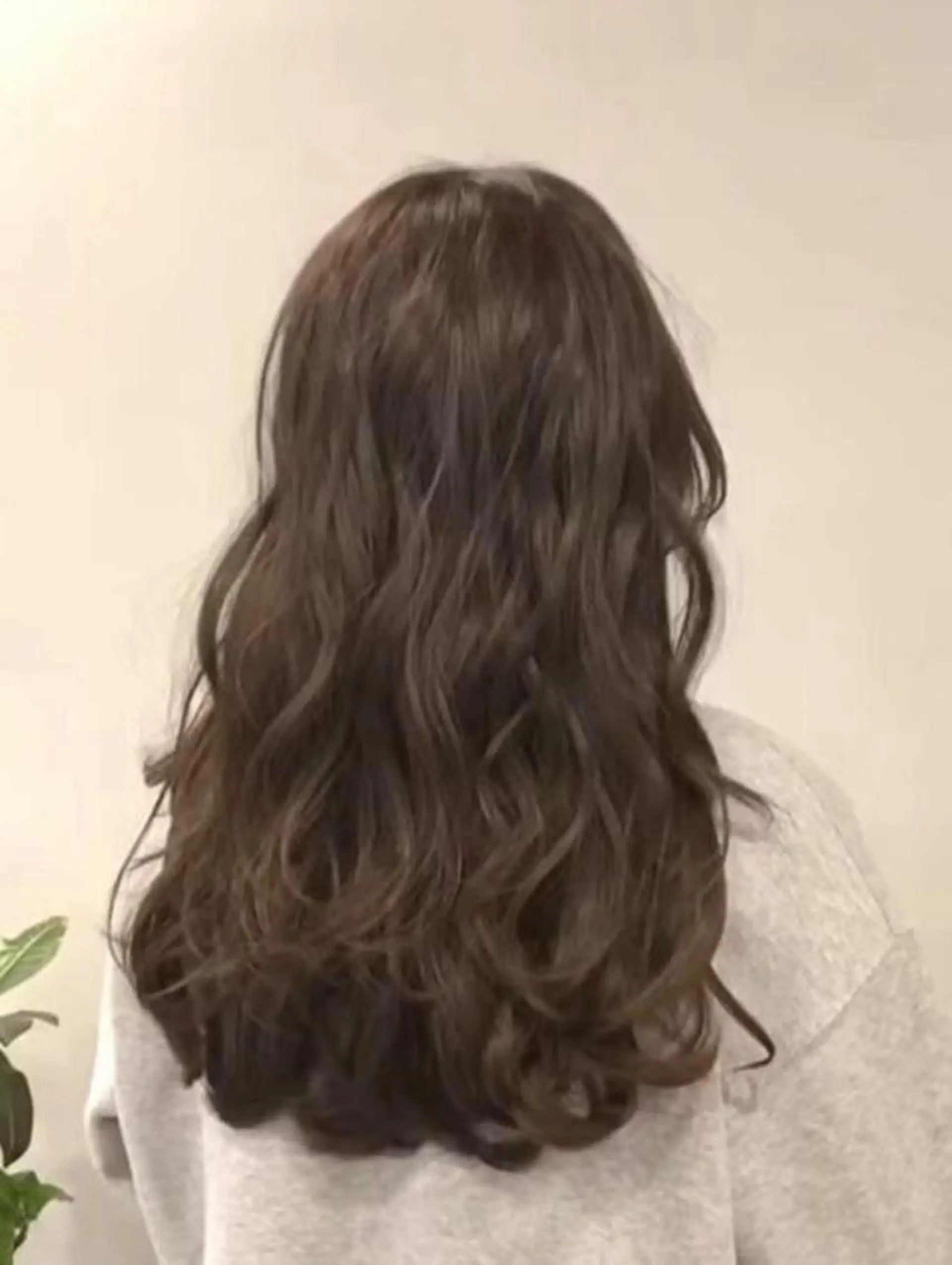 ロング パーマ IT’s所属・韓国好き🇰🇷 美容師MIKUのヘアスタイル