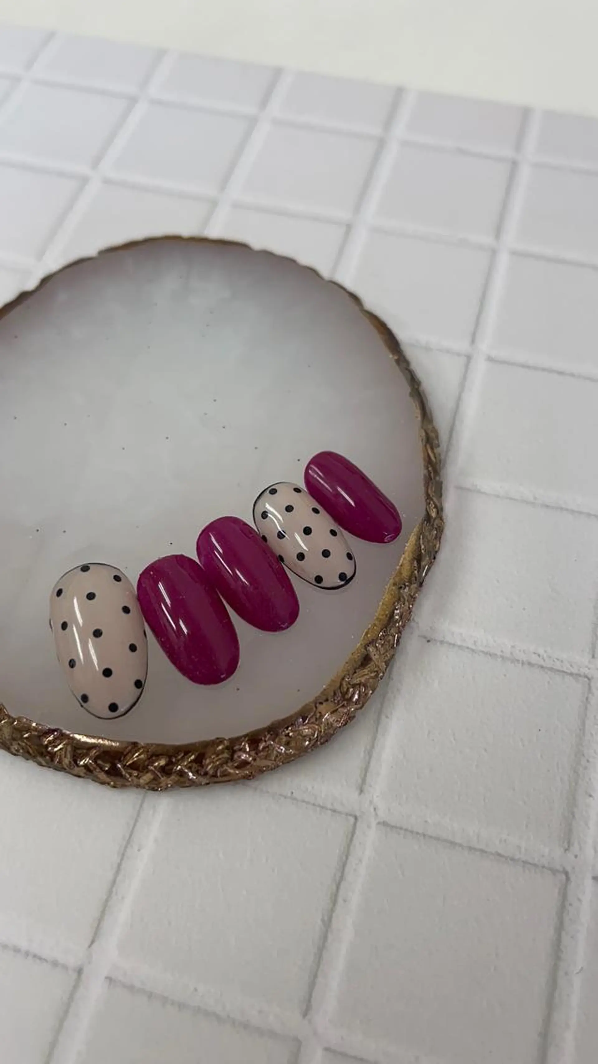 ネイル 岸本 千慧のネイルデザイン