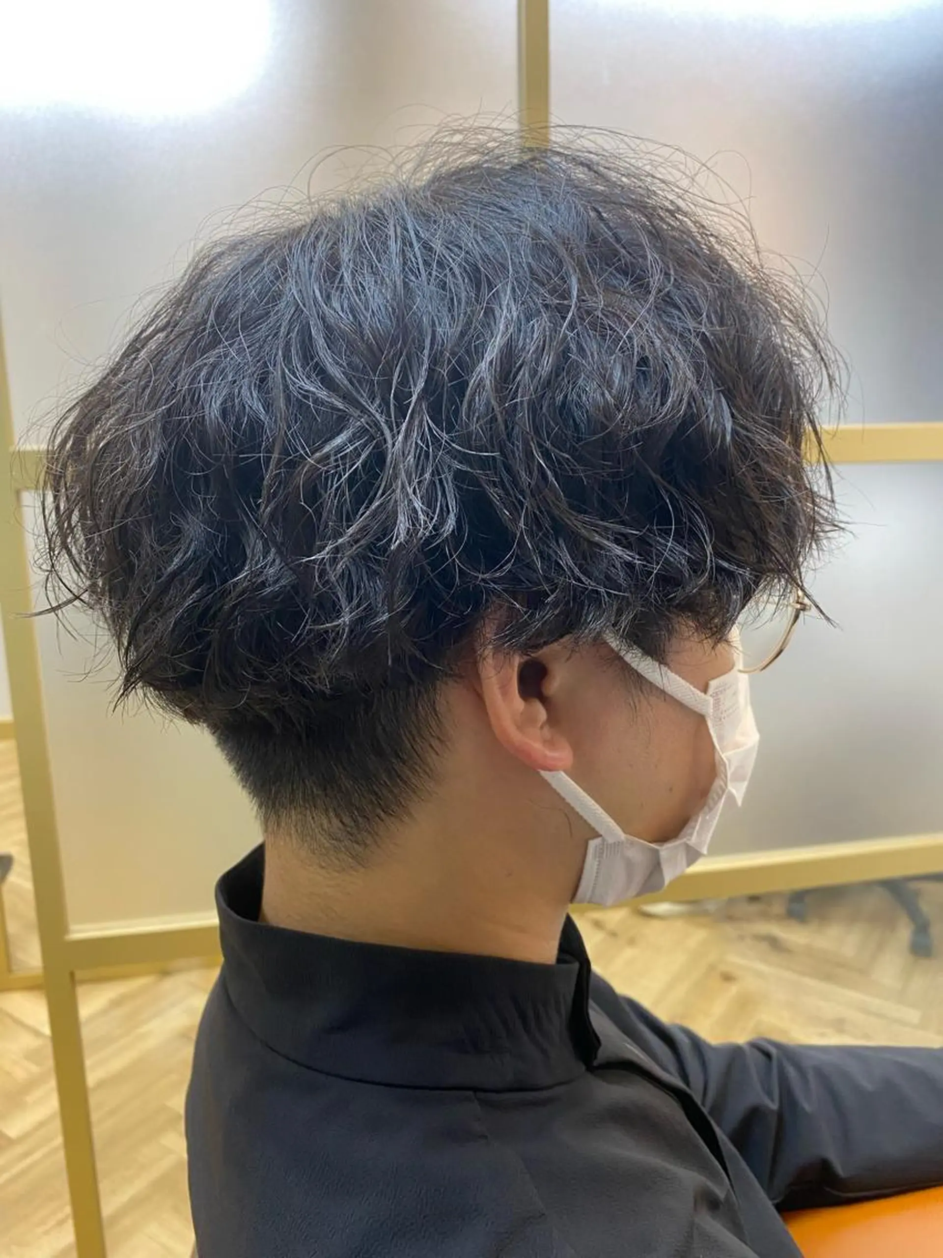 ショート カラー パーマ ヘアアレンジ メンズ メンズパーマ ツイストスパイラルパーマ スパイラルパーマ カット パーマ [メンズカット］日高 伸太朗tocca船橋のヘアスタイル