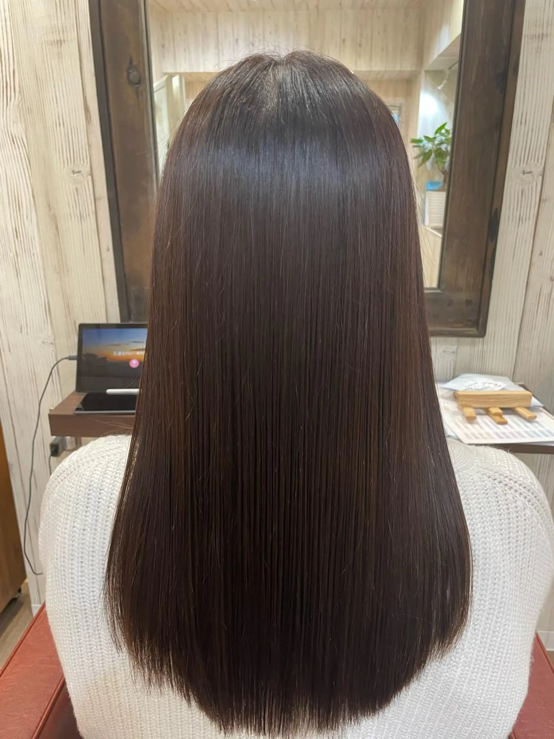 ロング Amour所属・🌈武居 響🌈のヘアスタイル