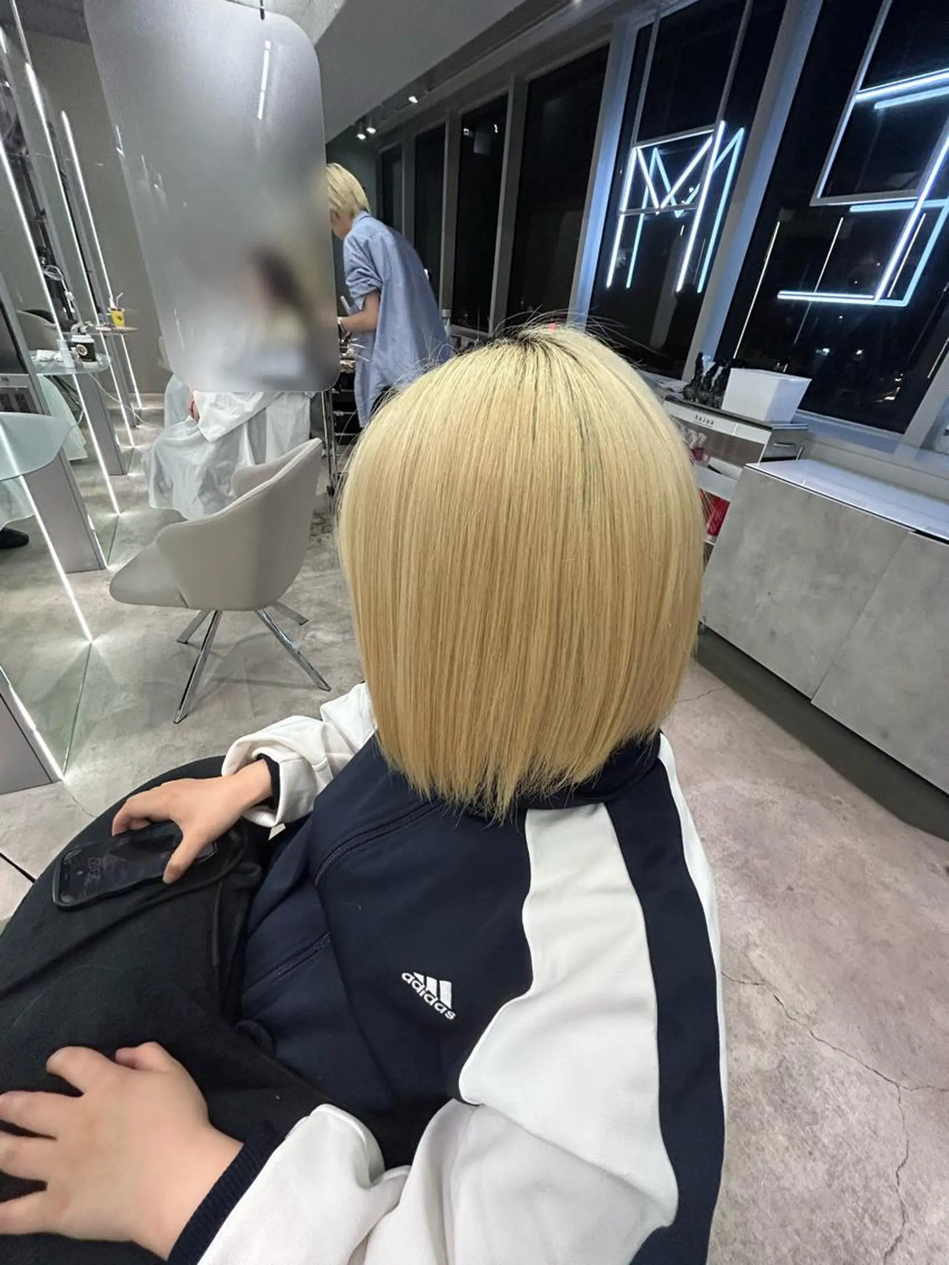 ショート 寺澤 花梨のヘアスタイル