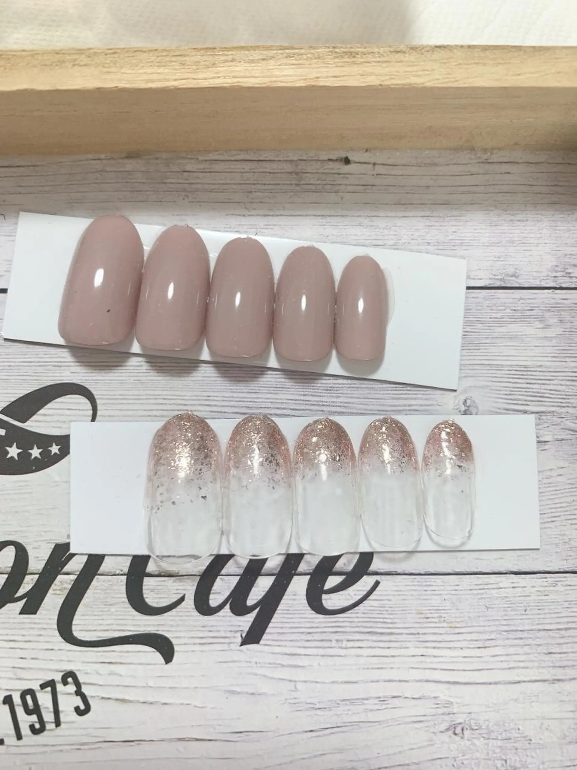 ネイル ラメ(グリッター) ラメグラデーション ワンカラーネイル Bon Amieのネイルデザイン